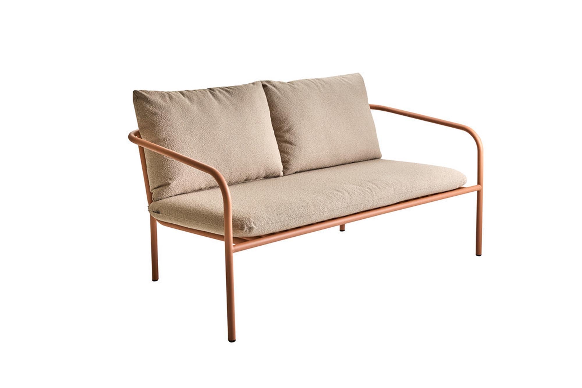 Sofa Bendt mit Armlehnen, Stahlgestell pfirsich-beige, Si... in  präsentiert im Onlineshop von KAQTU Design AG. Lounge Sofa ist von Be Garden