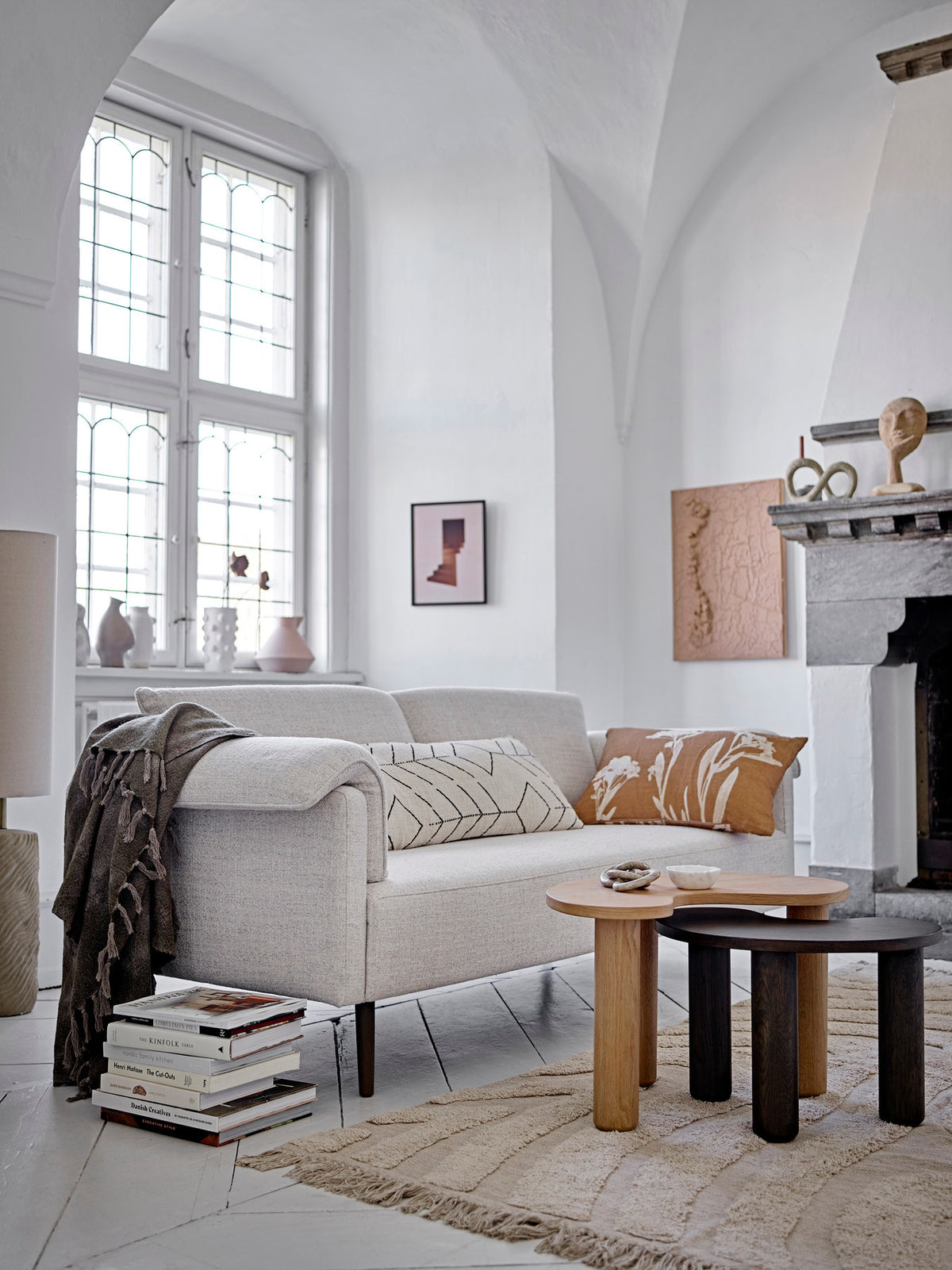 Luppa Couchtisch, Braun, Gummibaumholz in Brown präsentiert im Onlineshop von KAQTU Design AG. Couchtisch ist von Bloomingville