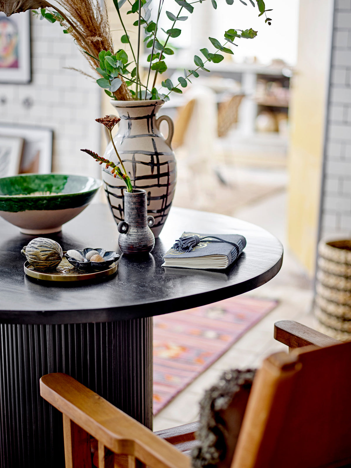 Moez Schale, Grün, Steingut in Green präsentiert im Onlineshop von KAQTU Design AG. Schale ist von Bloomingville