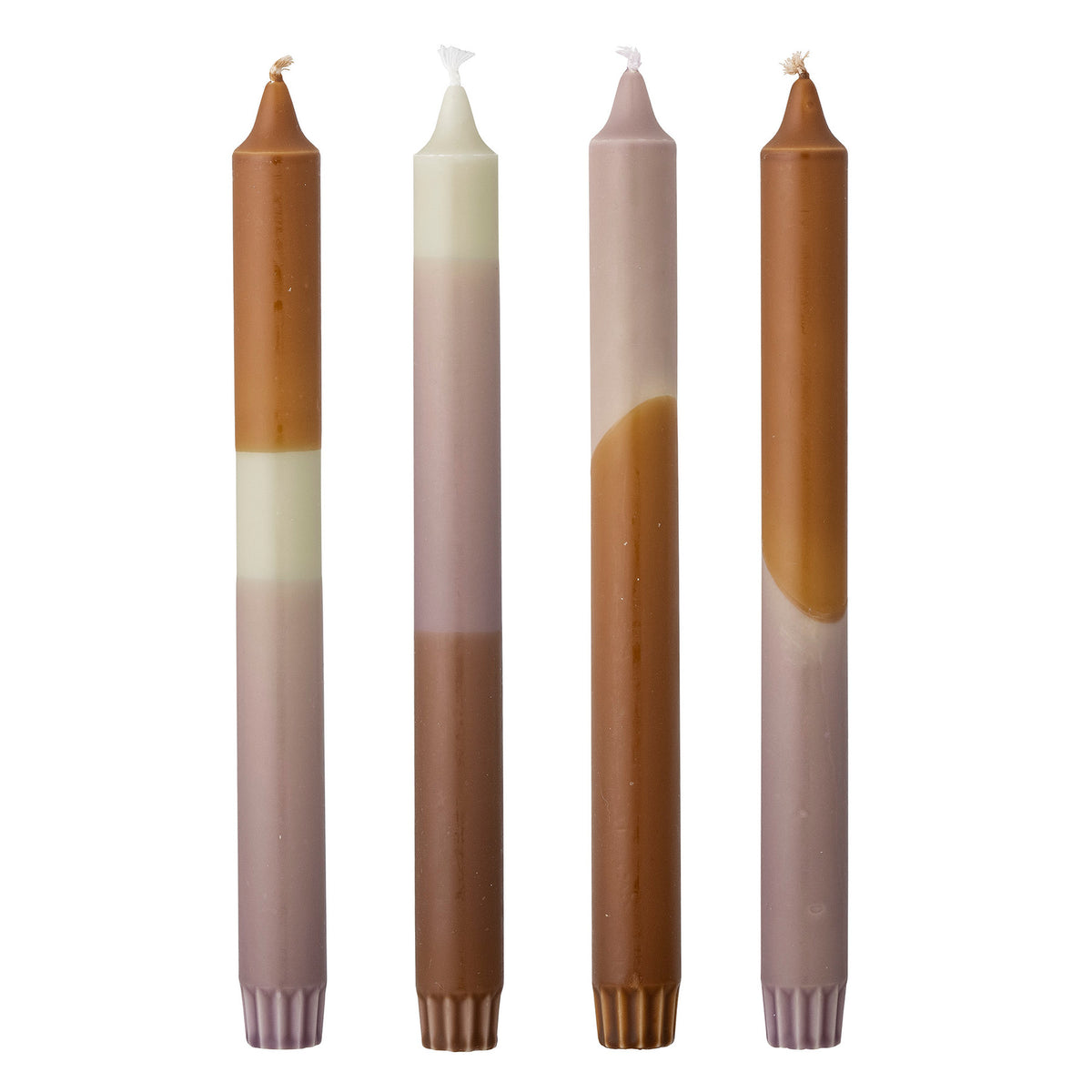 Dip Dye Kerze, Violett, Parafin in Purple präsentiert im Onlineshop von KAQTU Design AG. Kerzen ist von Bloomingville