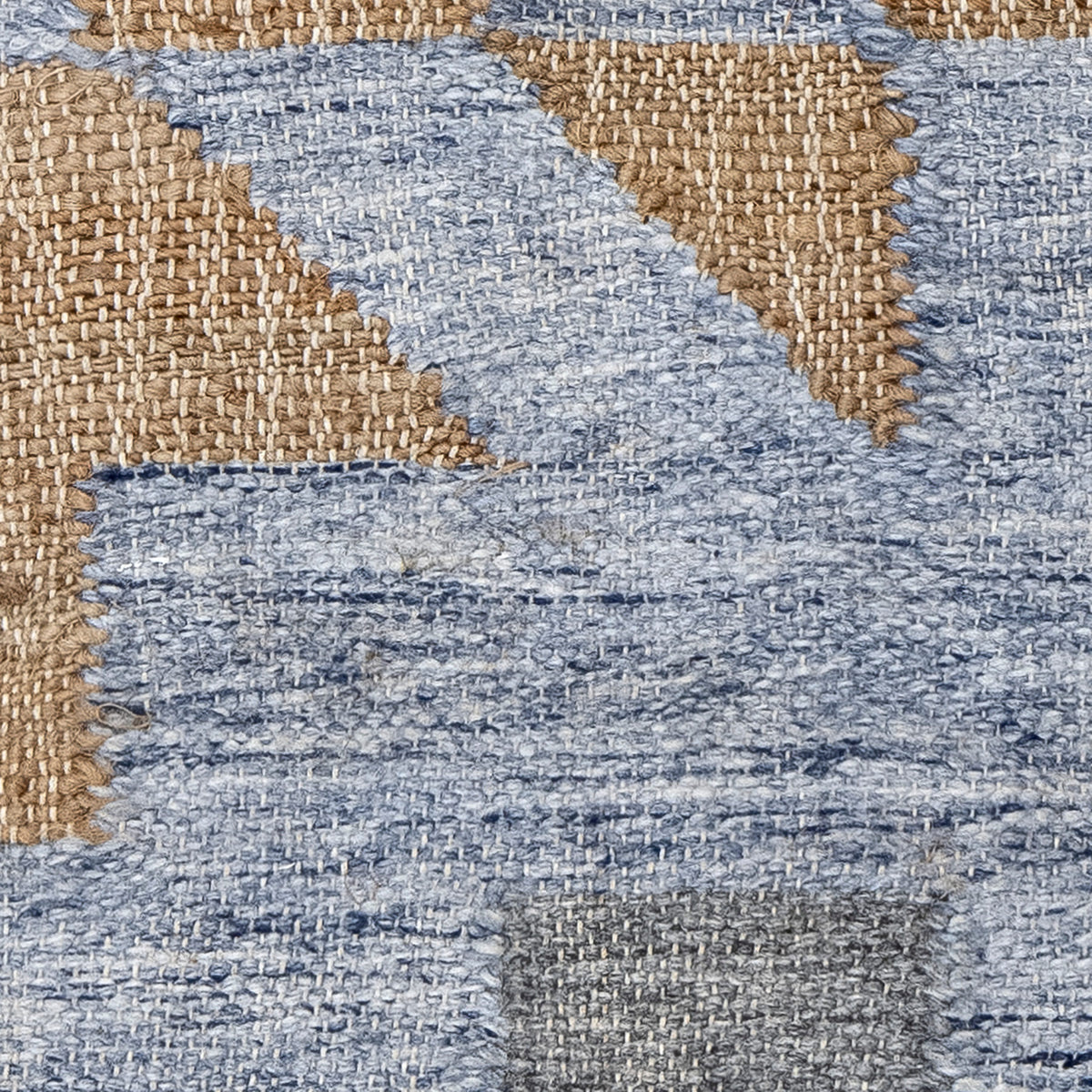 Vikka Teppich, Blue, Jute in Blue präsentiert im Onlineshop von KAQTU Design AG. Teppich ist von Bloomingville