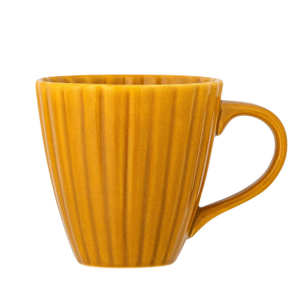 Latina Becher, Gelb, Steingut in Yellow präsentiert im Onlineshop von KAQTU Design AG. Tasse ist von Bloomingville