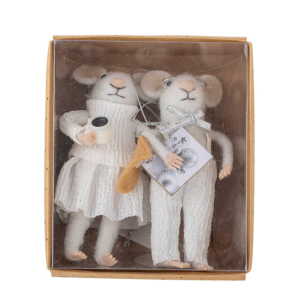 Peo Ornament, Weiss, Wolle in Weiss präsentiert im Onlineshop von KAQTU Design AG. Ornament ist von Bloomingville