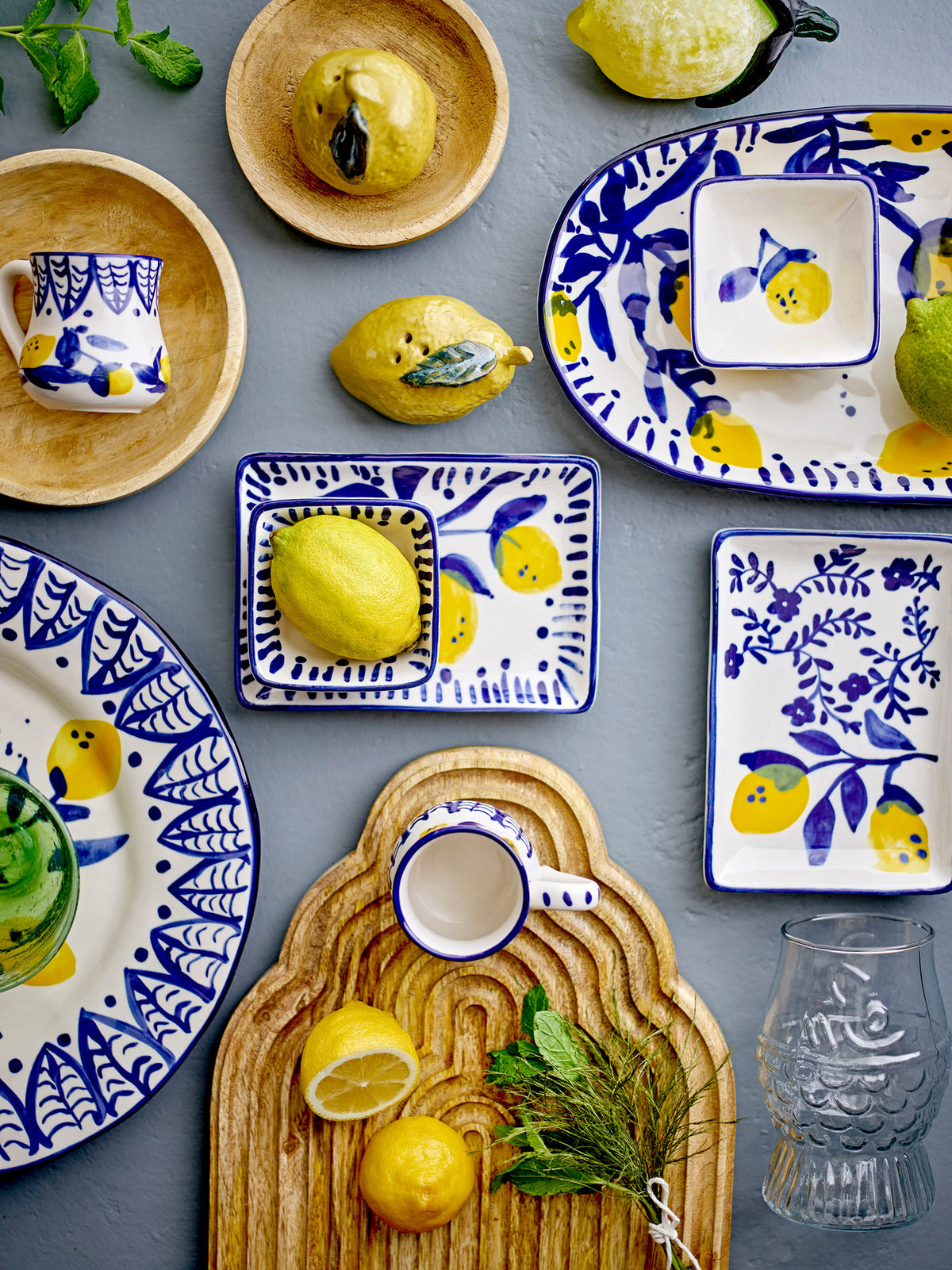 Maxima Espressotasse, Blue, Steingut in Blau präsentiert im Onlineshop von KAQTU Design AG. Espressotassen ist von Creative Collection