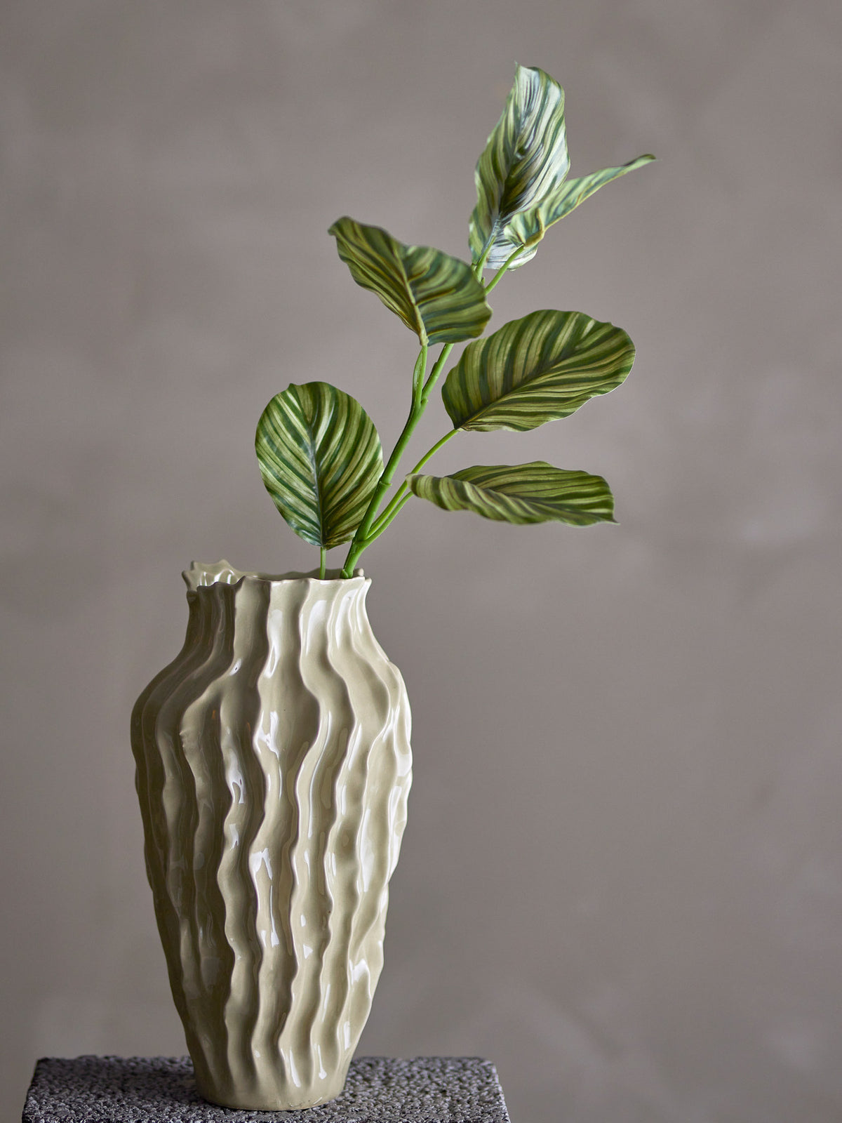 Zebra Stiel, Grün, Künstliche Blumen in Grün präsentiert im Onlineshop von KAQTU Design AG. Kunstblume ist von Bloomingville