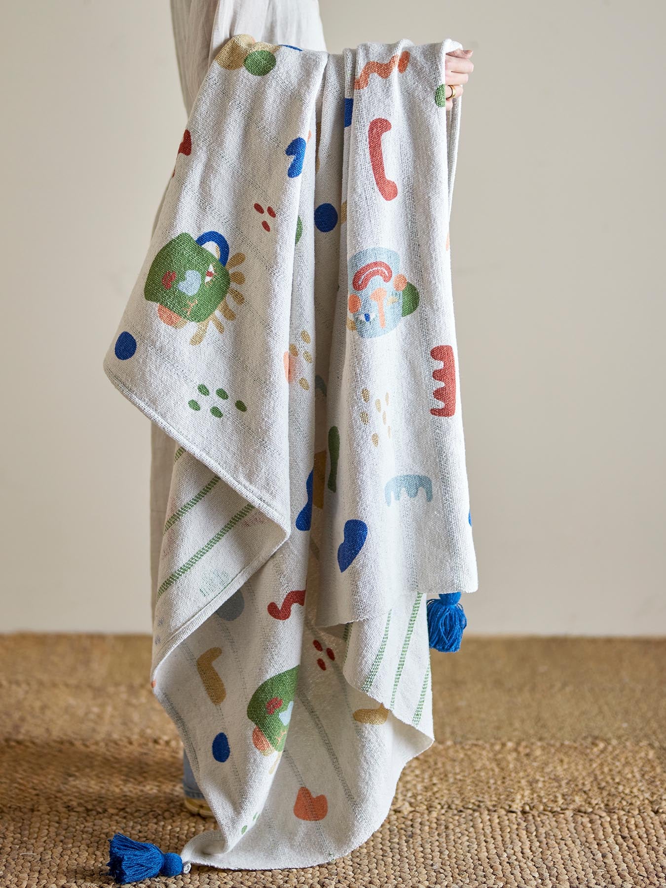 Sylvie Decke, Natur, Recycelte Baumwolle in Natur präsentiert im Onlineshop von KAQTU Design AG. Bettüberwurf ist von Bloomingville Mini