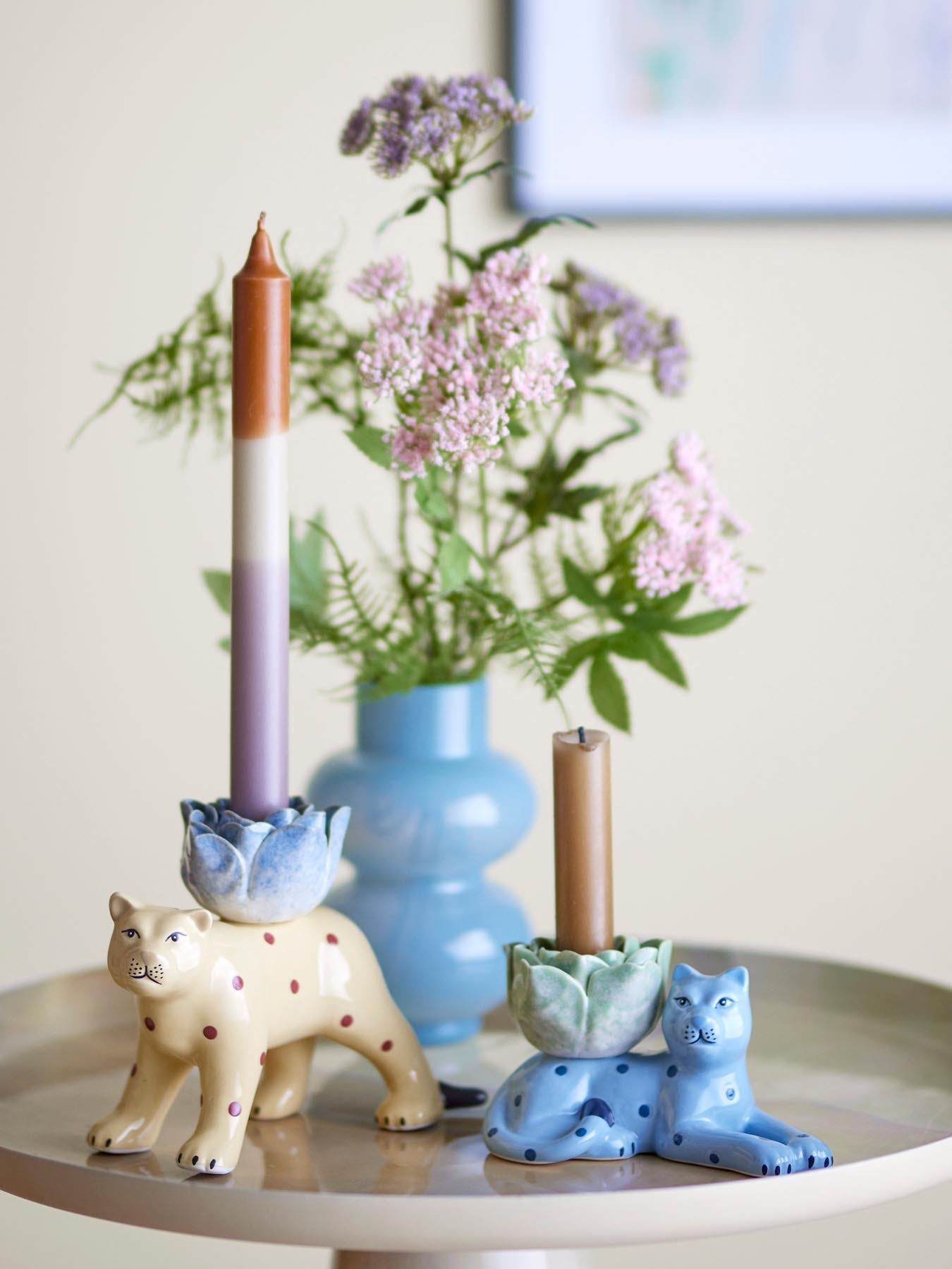 Rory Kerzenhalter, Blau, Steingut in Blau präsentiert im Onlineshop von KAQTU Design AG. Podest ist von Bloomingville