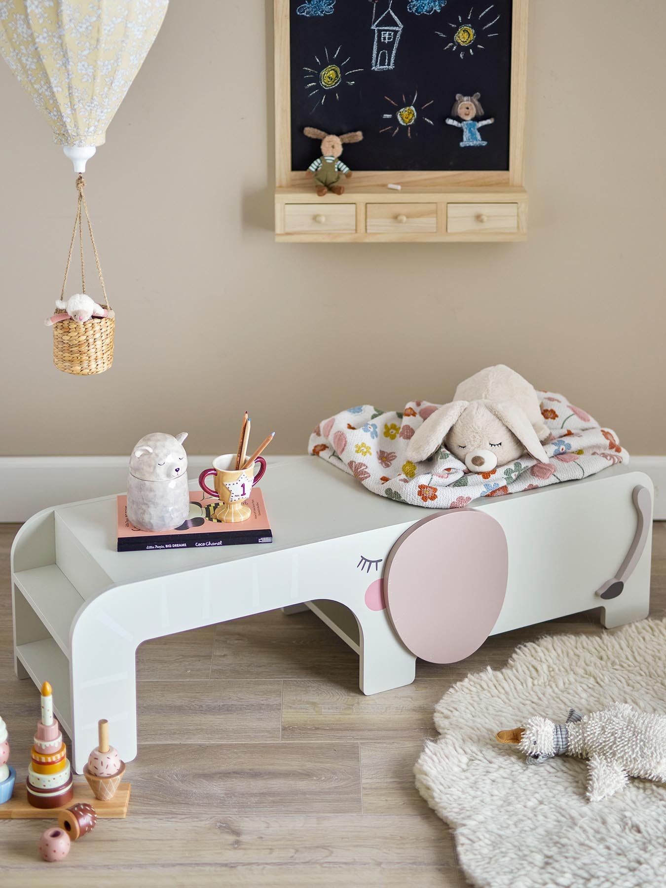 Ferdinand Bank, Grau, FSC®100%, MDF in Grau präsentiert im Onlineshop von KAQTU Design AG. Sitzbank ist von Bloomingville Mini