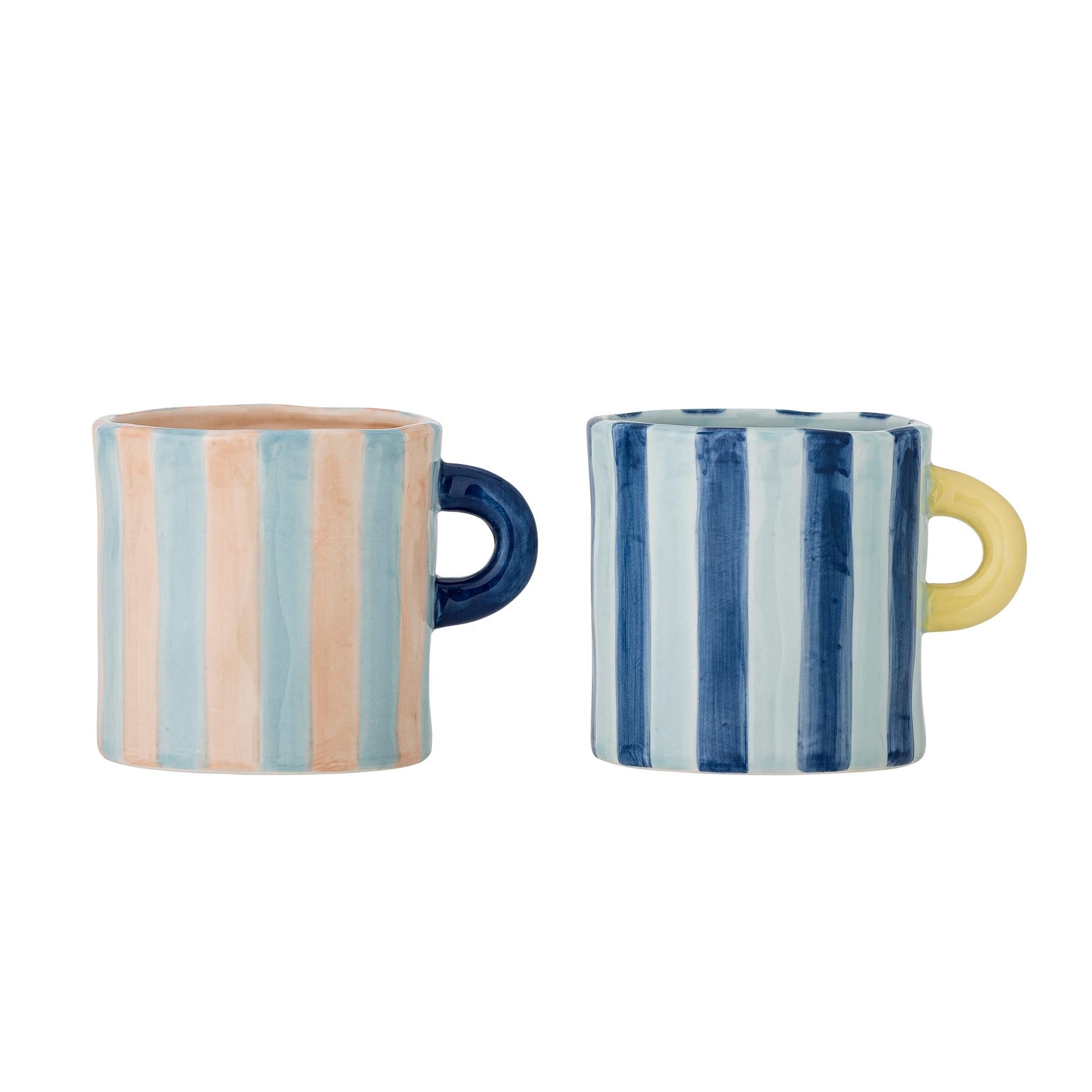 Phoenix Becher, Bunt, Steingut in Multi präsentiert im Onlineshop von KAQTU Design AG. Tasse ist von Bloomingville
