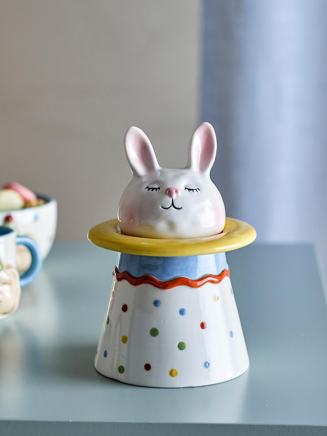 Villja Gefäß mit Deckel, Bunt, Steingut in Multi präsentiert im Onlineshop von KAQTU Design AG. Kanne ist von Bloomingville Mini