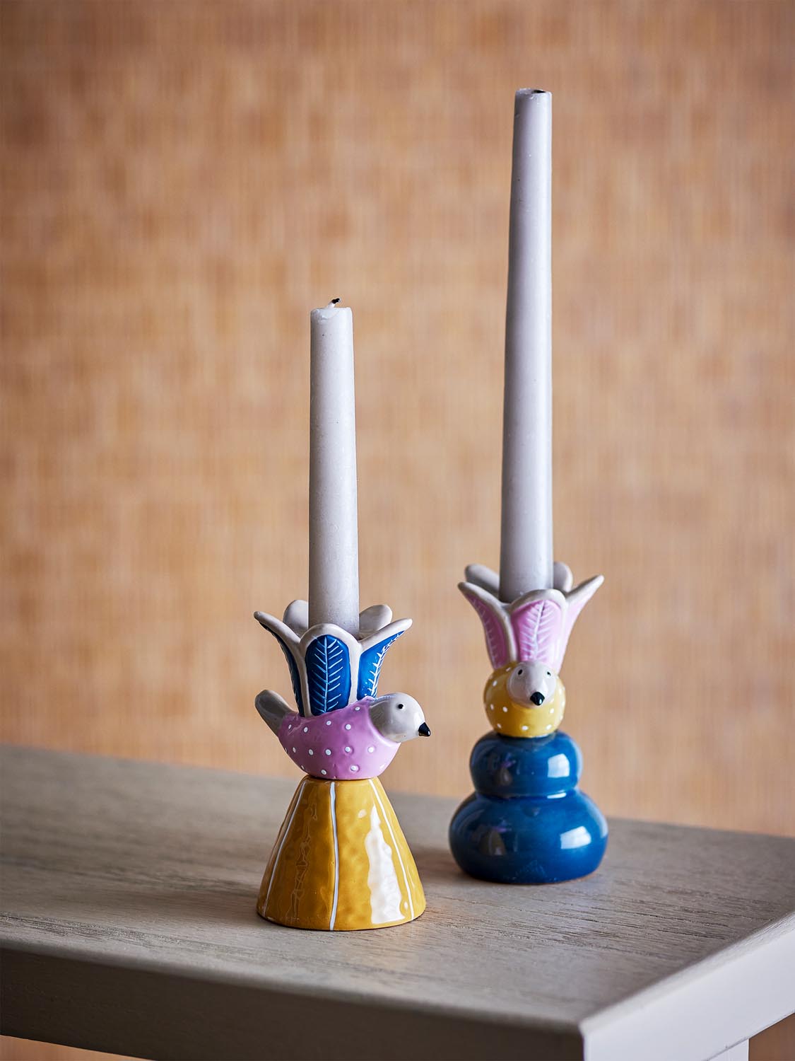 Swift Kerzenhalter, Bunt, Steingut in Multi präsentiert im Onlineshop von KAQTU Design AG. Kerzenständer ist von Bloomingville