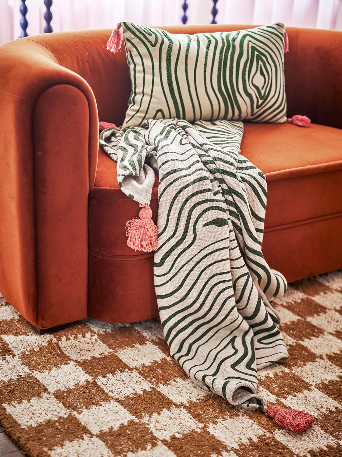 Woodsby Decke, Bunt, Recycelte Baumwolle in Multi präsentiert im Onlineshop von KAQTU Design AG. Bettüberwurf ist von Bloomingville