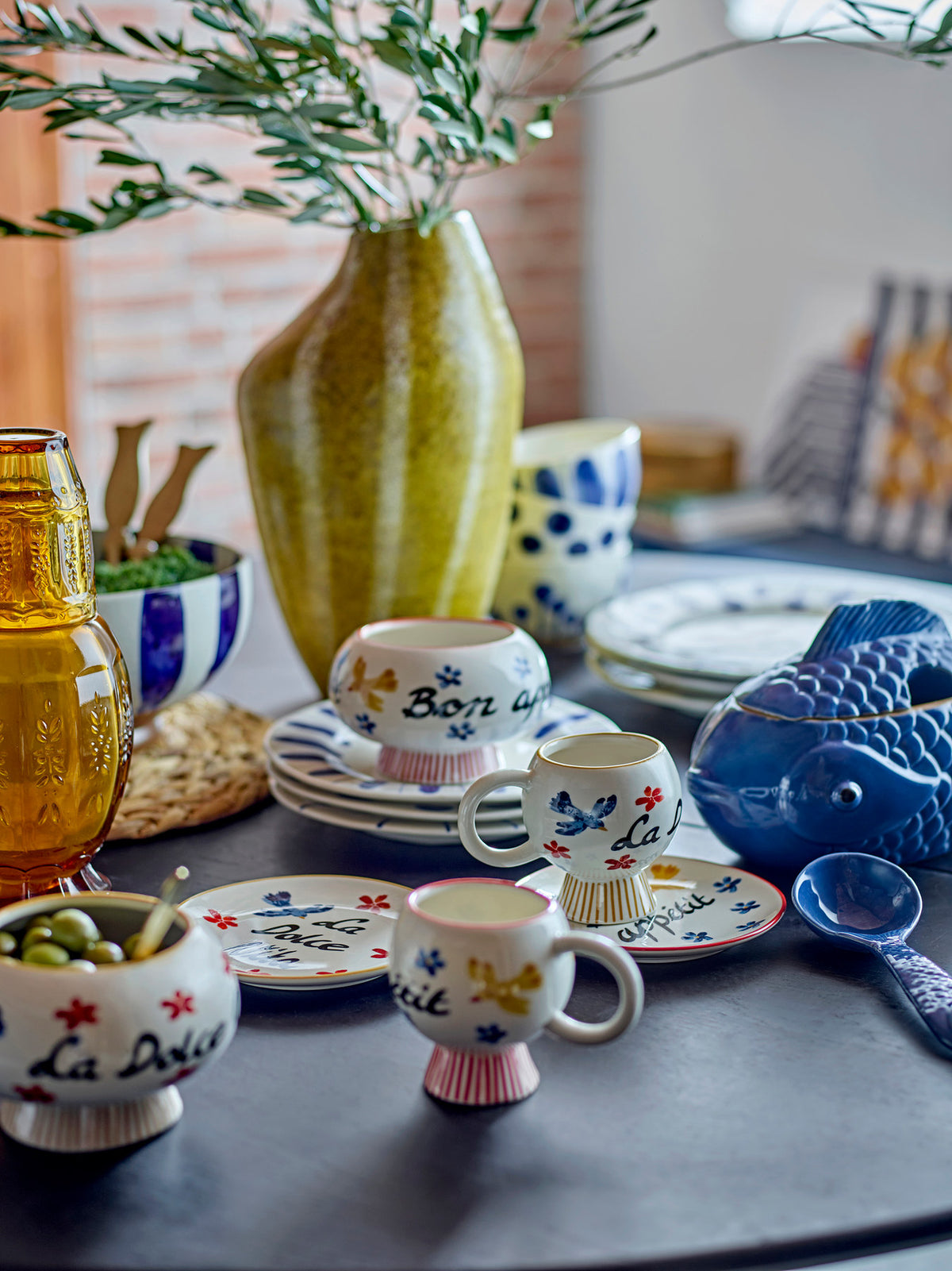 Lindsay Teller, Bunt, Steingut in Multi präsentiert im Onlineshop von KAQTU Design AG. Teller ist von Creative Collection