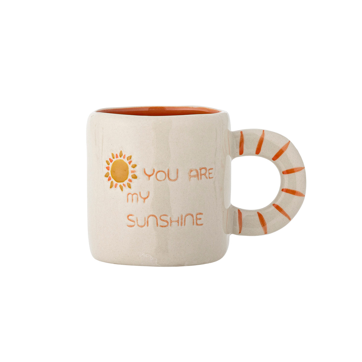 Weisse Cloudy Tasse aus Steingut mit Regenbogen als Griff und Schriftzug