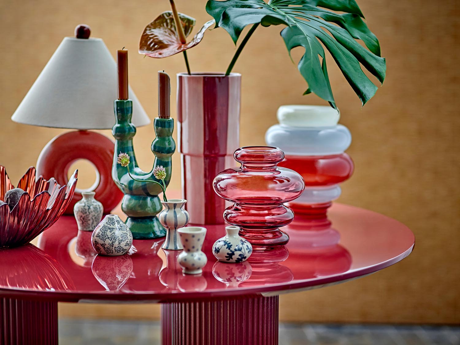 Salandy Kerzenhalter, Grün, Steingut in Green präsentiert im Onlineshop von KAQTU Design AG. Kerzenständer ist von Bloomingville