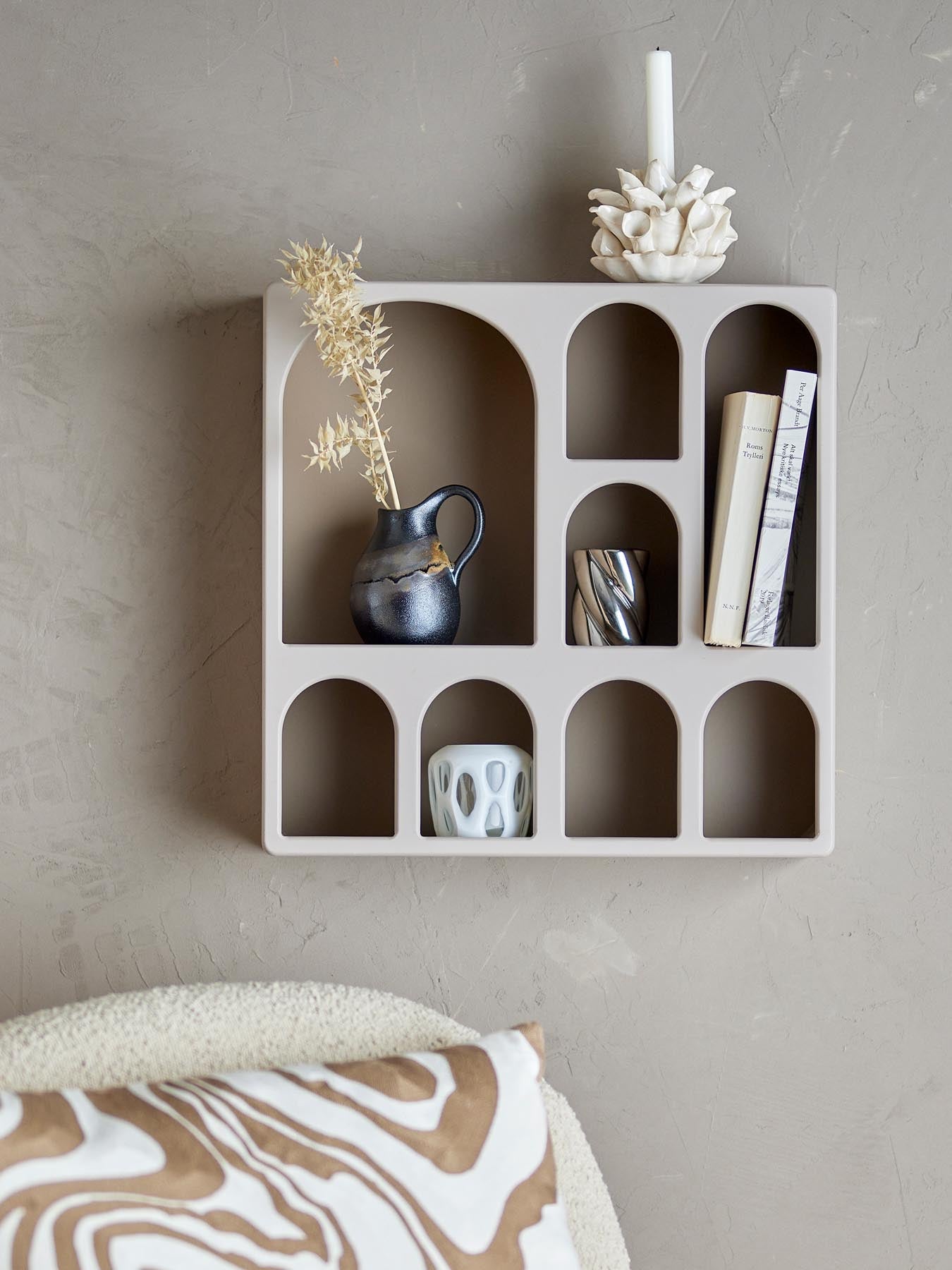 Graphia Bücherregal, Braun, MDF in Braun präsentiert im Onlineshop von KAQTU Design AG. Bücherregal ist von Bloomingville