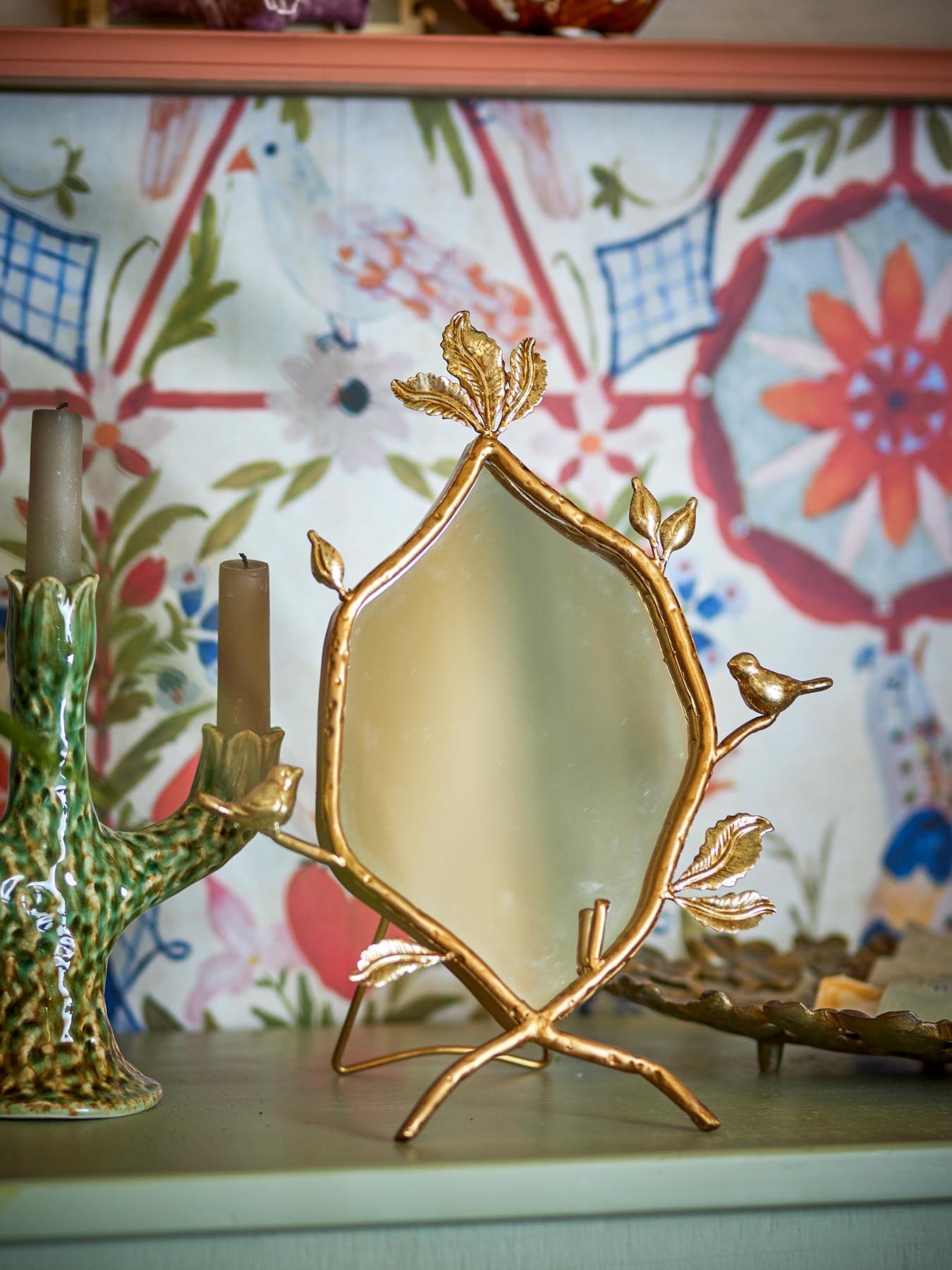 Avila Tischspiegel, Gold, Metall in Gold präsentiert im Onlineshop von KAQTU Design AG. Tischspiegel ist von Creative Collection