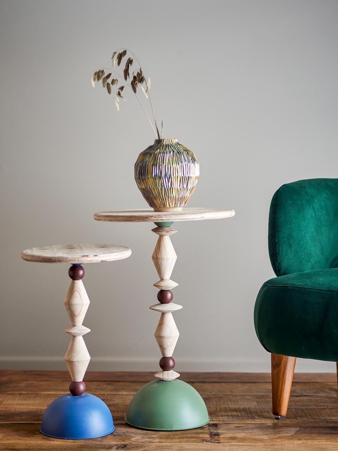 Mannelli Beistelltisch, Grün, Tannenholz in Green präsentiert im Onlineshop von KAQTU Design AG. Standregal ist von Creative Collection