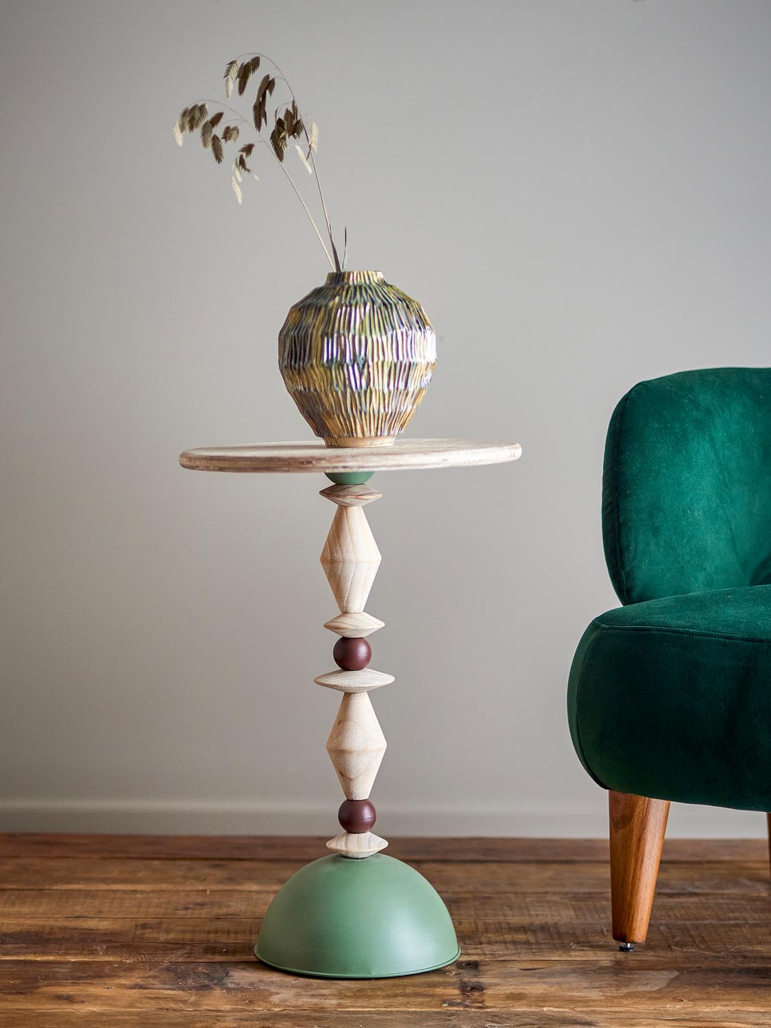 Mannelli Beistelltisch, Grün, Tannenholz in Green präsentiert im Onlineshop von KAQTU Design AG. Standregal ist von Creative Collection