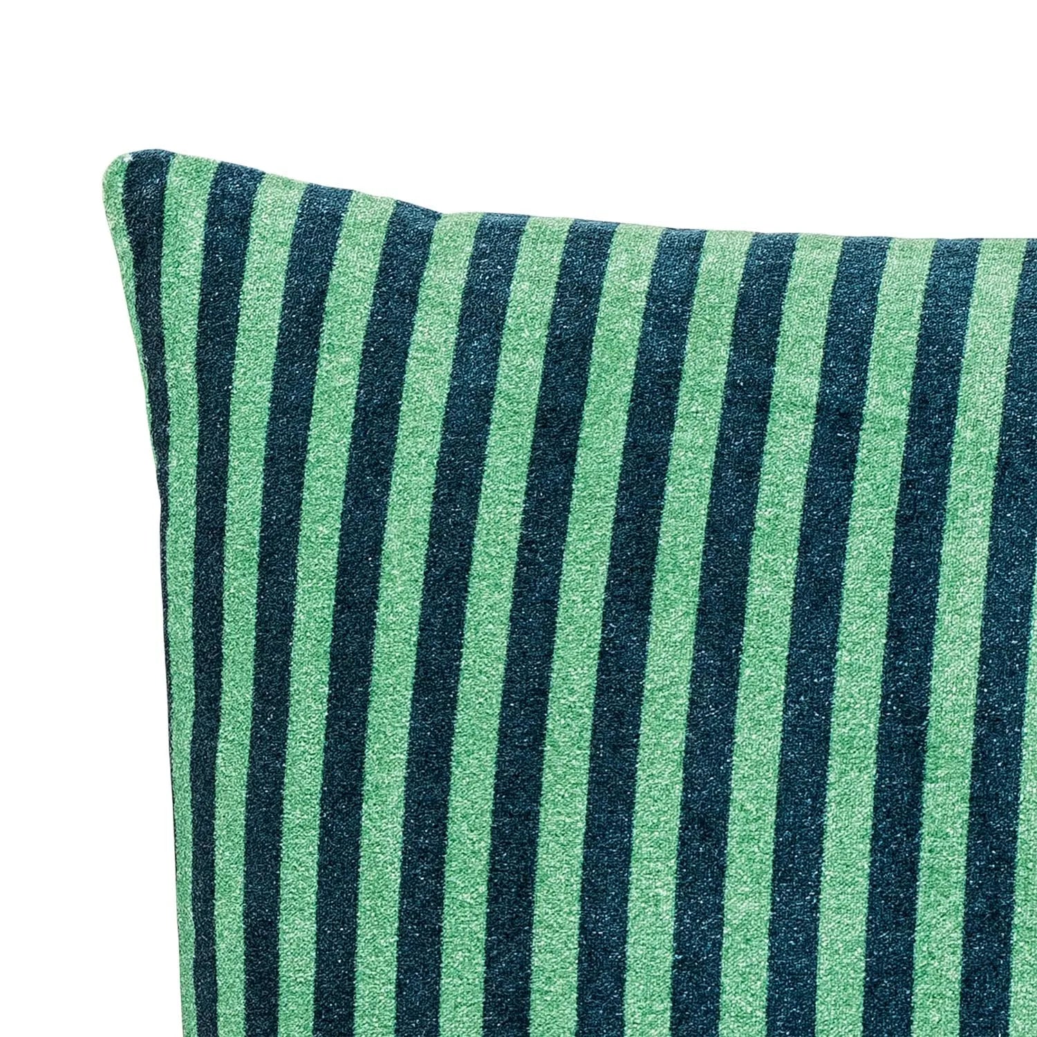 Adia Kissen, Grün, Viskose in Grün präsentiert im Onlineshop von KAQTU Design AG. Kissen ist von Creative Collection