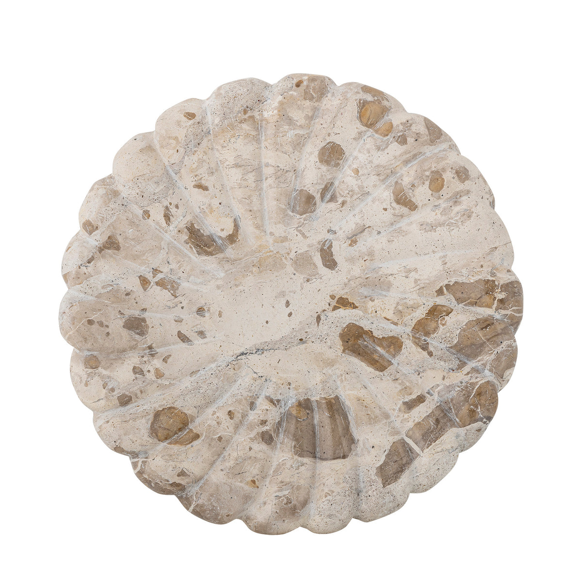 Rundes Tablett aus beigem Marmor mit geschnitzten Details, Tortenplatte Marlie von Bloomingville, Durchmesser 22.5 cm, Boho-Chic-Design