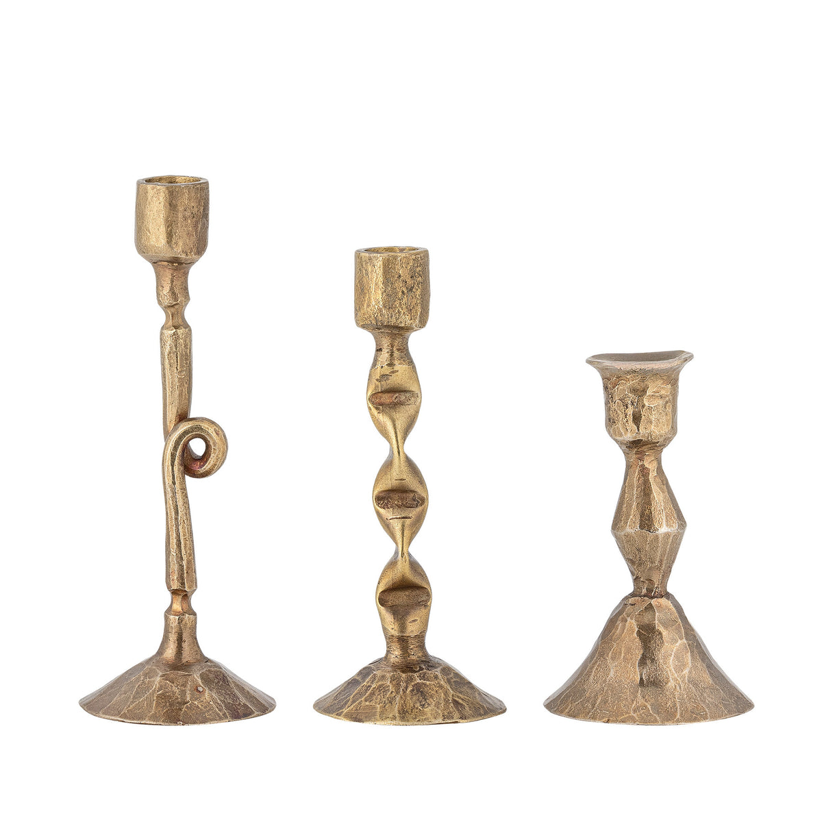 Efsa Kerzenhalter, Brass, Metall in Messing präsentiert im Onlineshop von KAQTU Design AG. Kerzenständer ist von Bloomingville