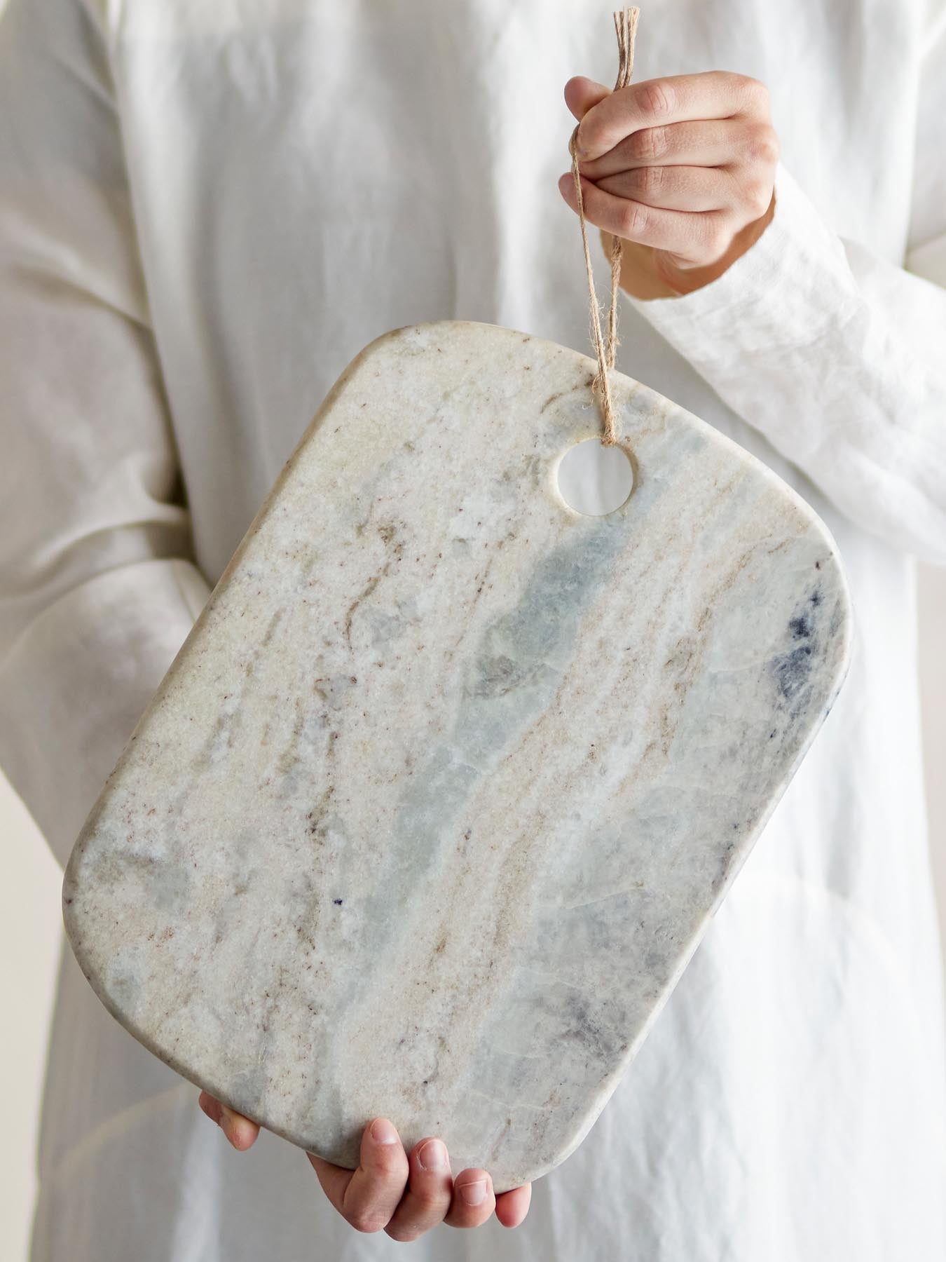 Sibelle Schneidebrett, Natur, Marmor in Natur präsentiert im Onlineshop von KAQTU Design AG. Schneidbrett ist von Bloomingville