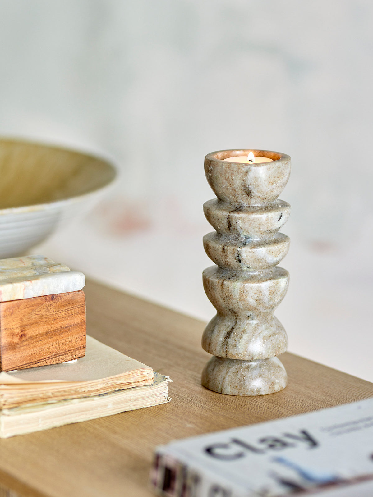 Tasya Teelichthalter, Natur, Marmor in Natur präsentiert im Onlineshop von KAQTU Design AG. Teelichthalter ist von Bloomingville