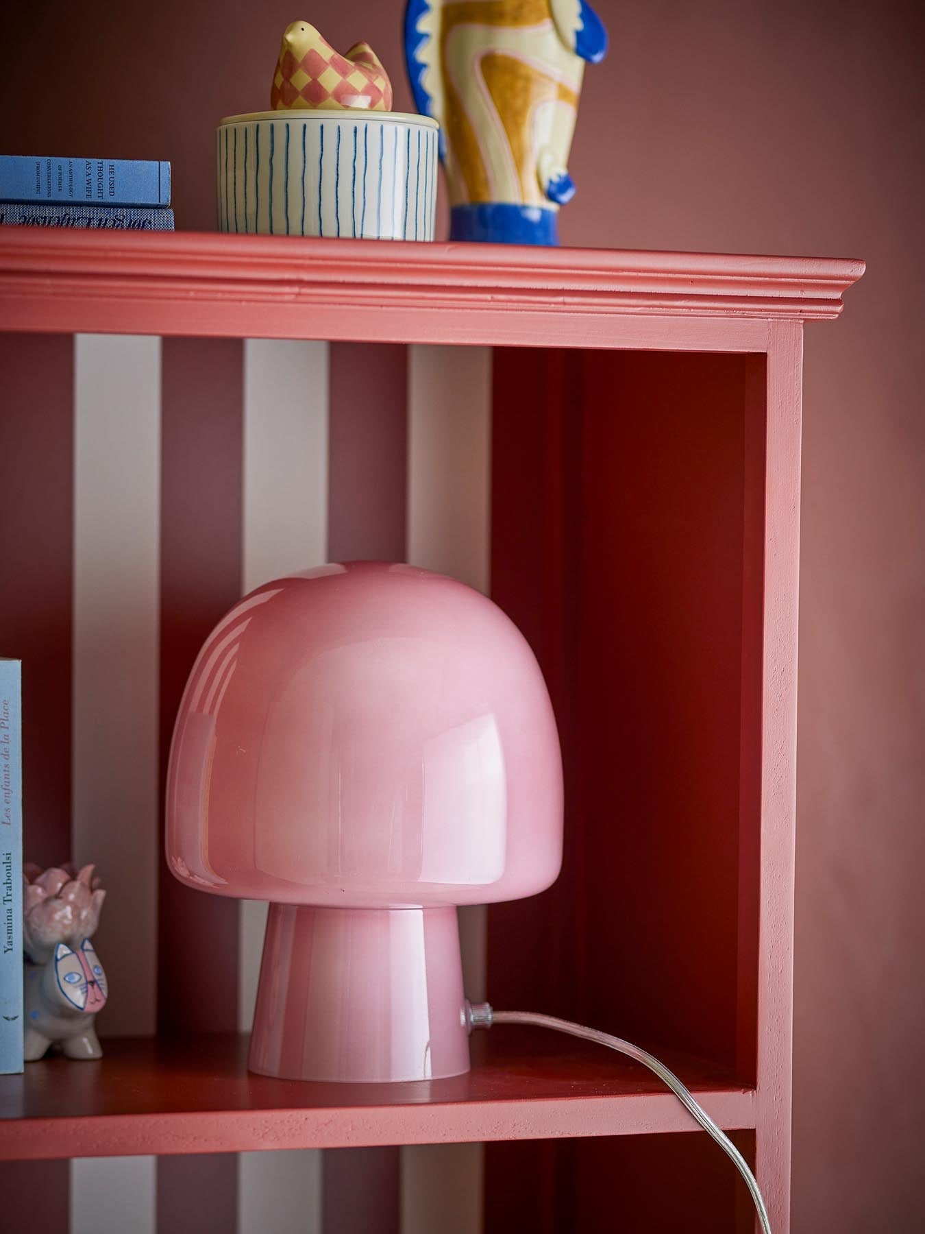 Paddy Tischlampe, Rose, Glas in Rose präsentiert im Onlineshop von KAQTU Design AG. Tischleuchte ist von Bloomingville