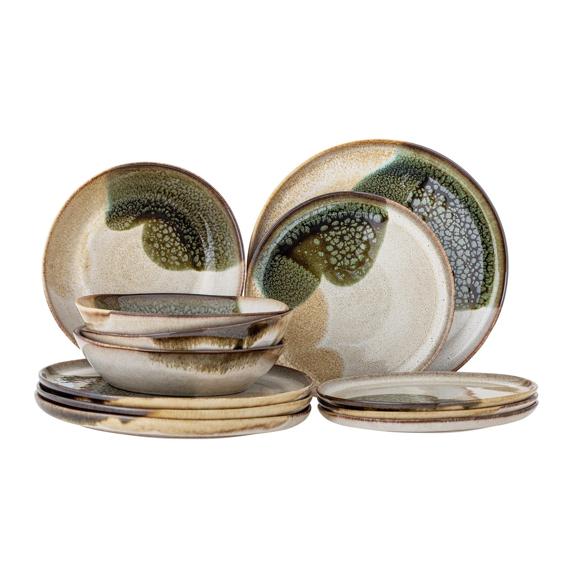 Jules Geschirrset, Grün, Steingut in Green präsentiert im Onlineshop von KAQTU Design AG. Geschirr ist von Bloomingville
