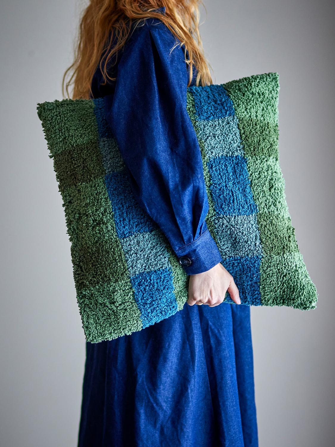 Pil Kissen, Grün, Baumwolle OEKO-TEX® in Green präsentiert im Onlineshop von KAQTU Design AG. Deko Kissenbezug ist von Bloomingville