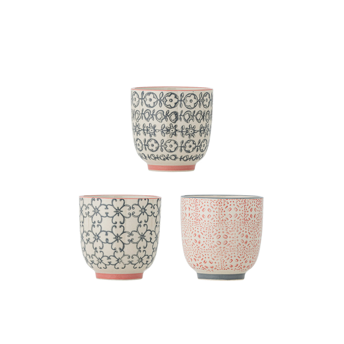 Cécile Tasse, Bunt, Steingut in Multi präsentiert im Onlineshop von KAQTU Design AG. Tasse ist von Bloomingville