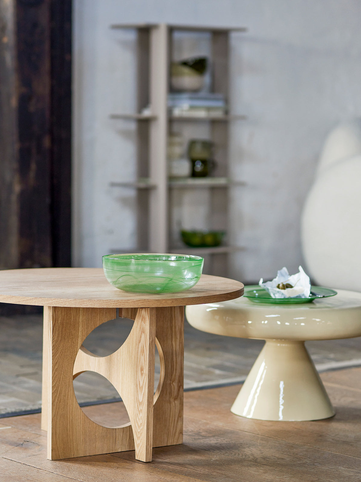 Amelie Schale, Grün, Glas in Green präsentiert im Onlineshop von KAQTU Design AG. Schale ist von Bloomingville