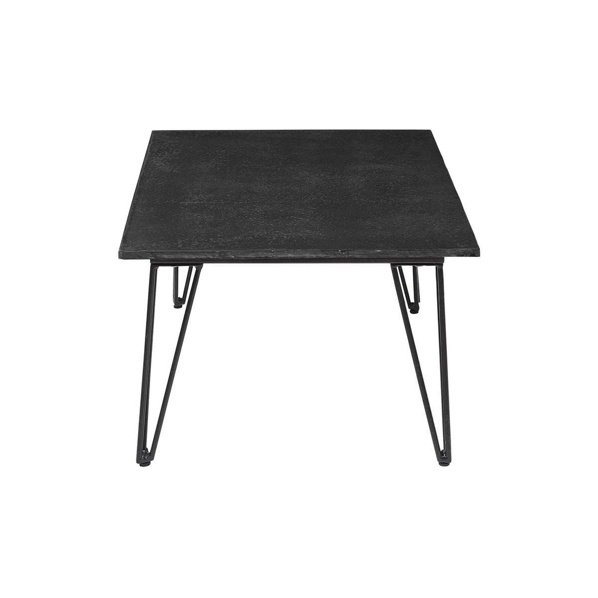 Schwarzer Mundo Couchtisch von Bloomingville aus Faserzement mit Eisenbeinen und länglicher Tischplatte für den Aussenbereich.
