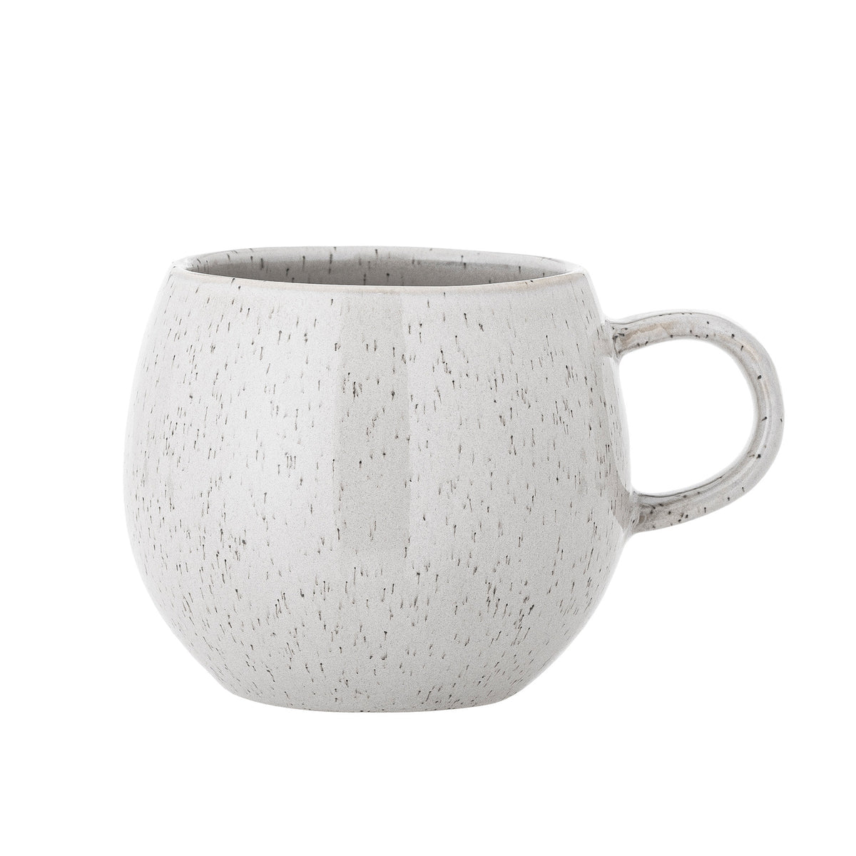 Addison Becher, Weiss, Steingut in Weiss präsentiert im Onlineshop von KAQTU Design AG. Tasse ist von Bloomingville