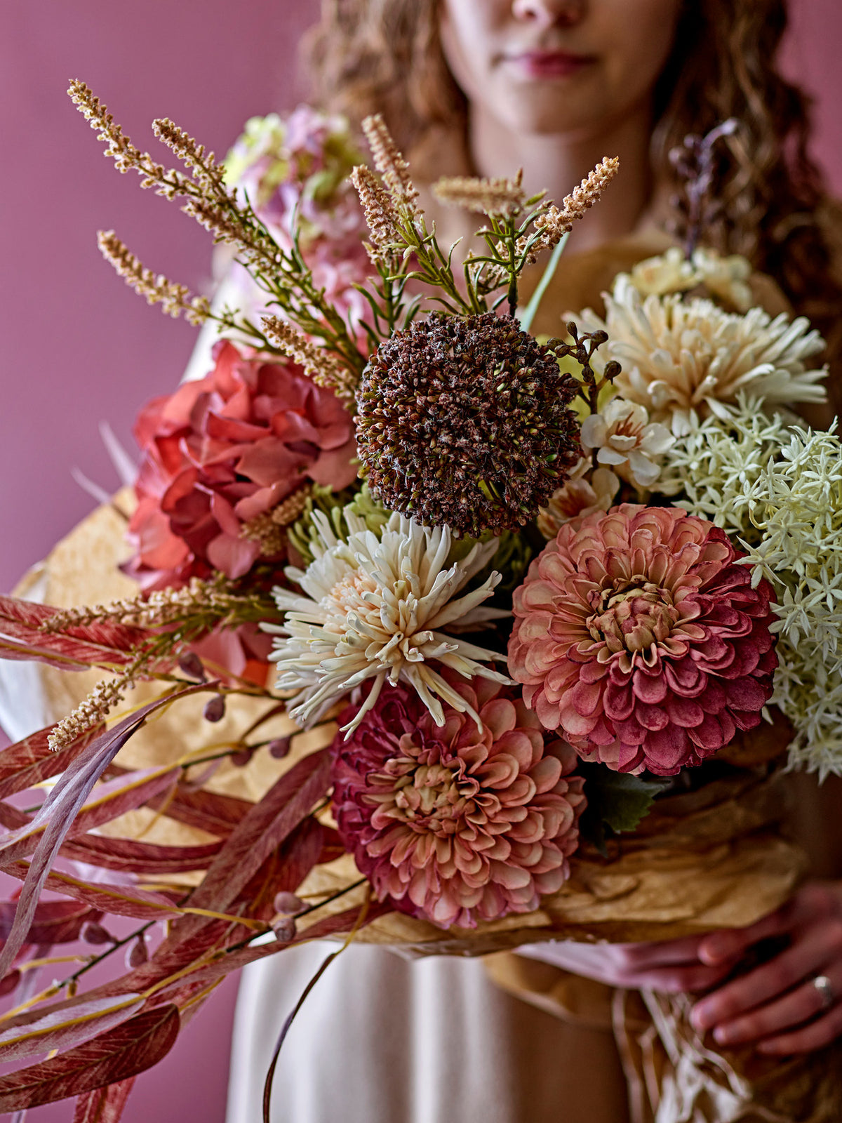 Hydrangea Stiel, Rose, Künstliche Blumen in Rose präsentiert im Onlineshop von KAQTU Design AG. Kunstblume ist von Bloomingville