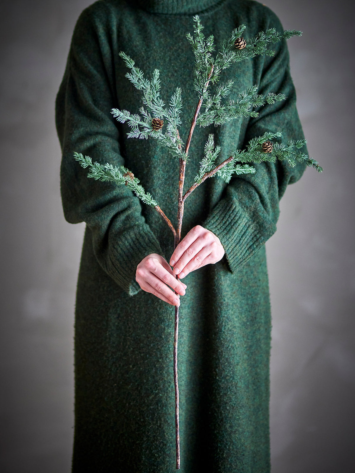 Pine Stiel, Grün, Künstliche Blumen in Grün präsentiert im Onlineshop von KAQTU Design AG. Kunstblume ist von Bloomingville