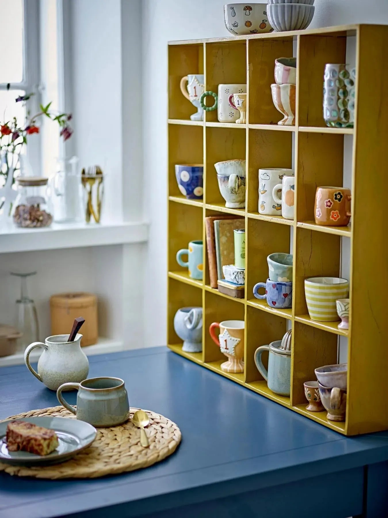 Paula Milchkännchen, Natur, Steingut in Natur präsentiert im Onlineshop von KAQTU Design AG. Kanne ist von Bloomingville