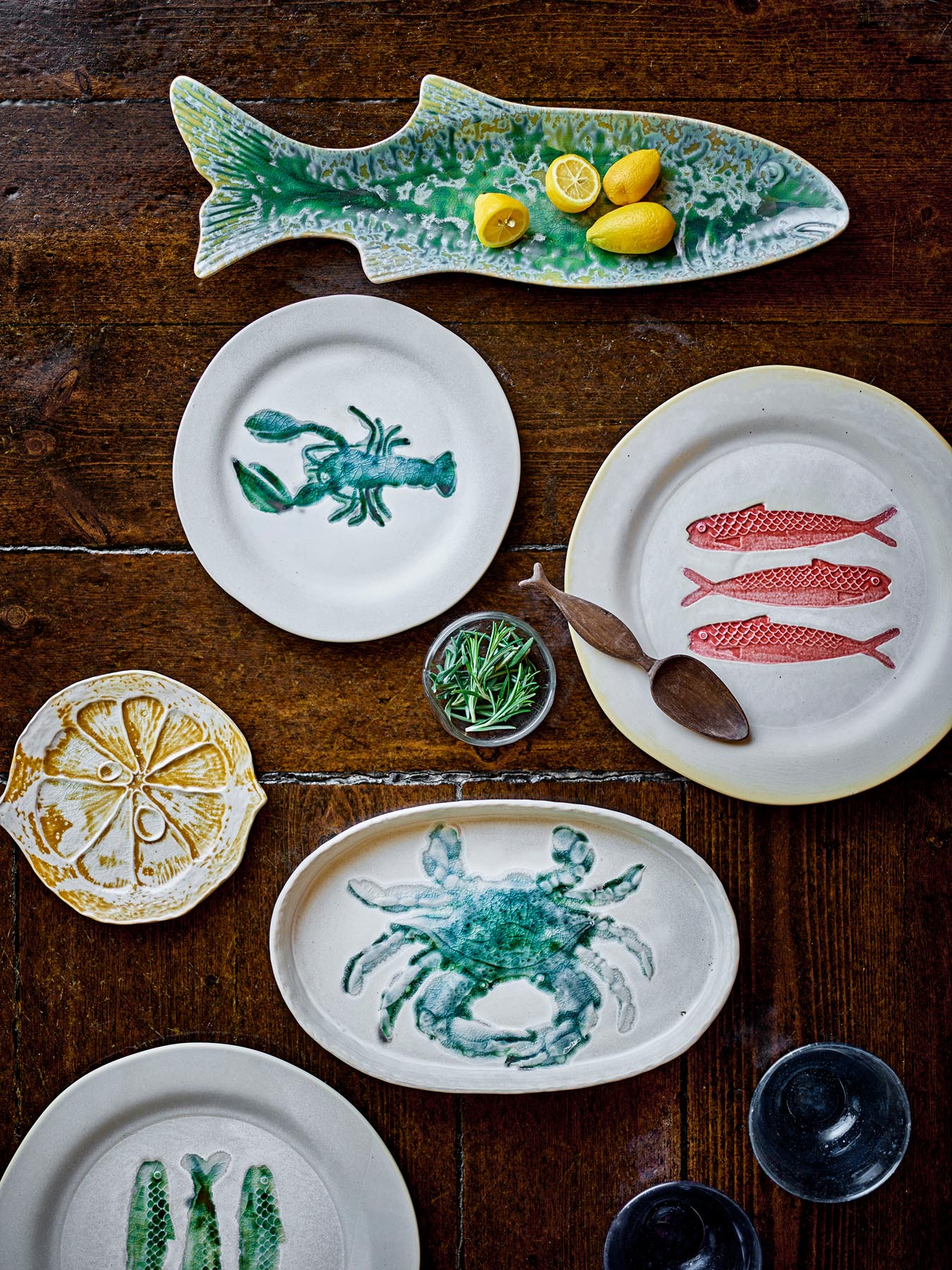 Golda serving plate, <tc>Braun</tc>, earthenware