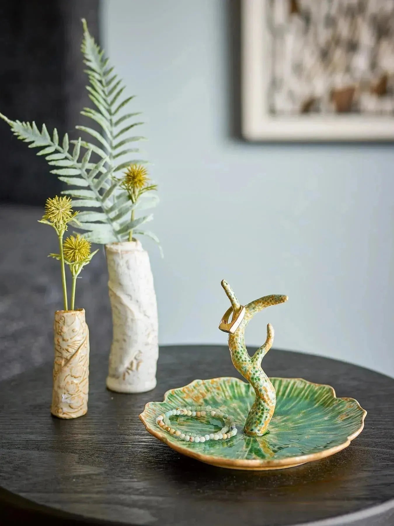 Litton Tablett, Grün, Steingut in Grün präsentiert im Onlineshop von KAQTU Design AG. Tablett ist von Bloomingville