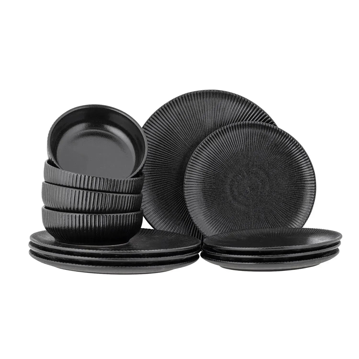 Neri Geschirrset, Schwarz, Steingut in Schwarz präsentiert im Onlineshop von KAQTU Design AG. Geschirr ist von Bloomingville