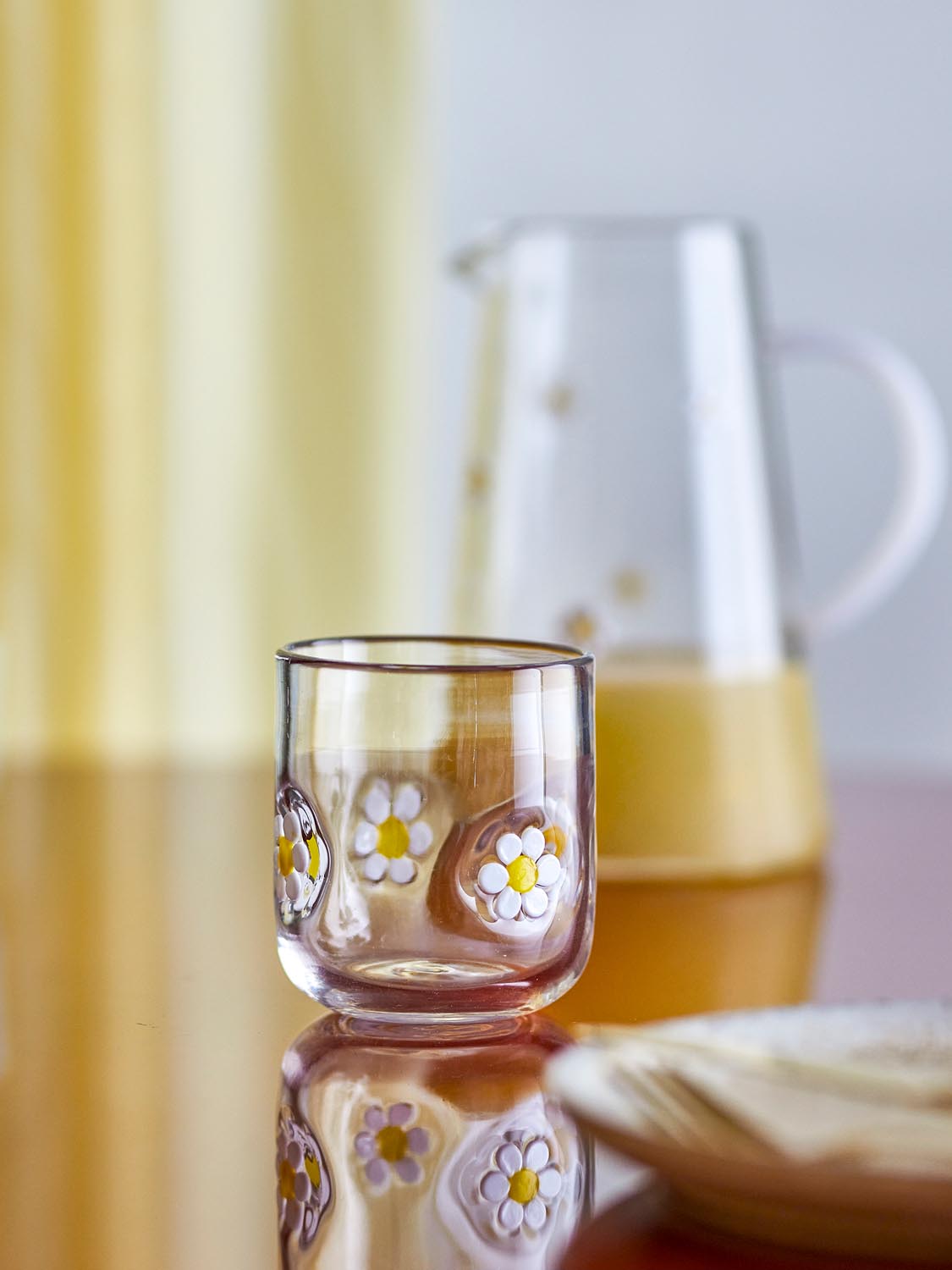 Buzz Trinkglas, Klar, Glas in Clear präsentiert im Onlineshop von KAQTU Design AG. Glas ist von Bloomingville