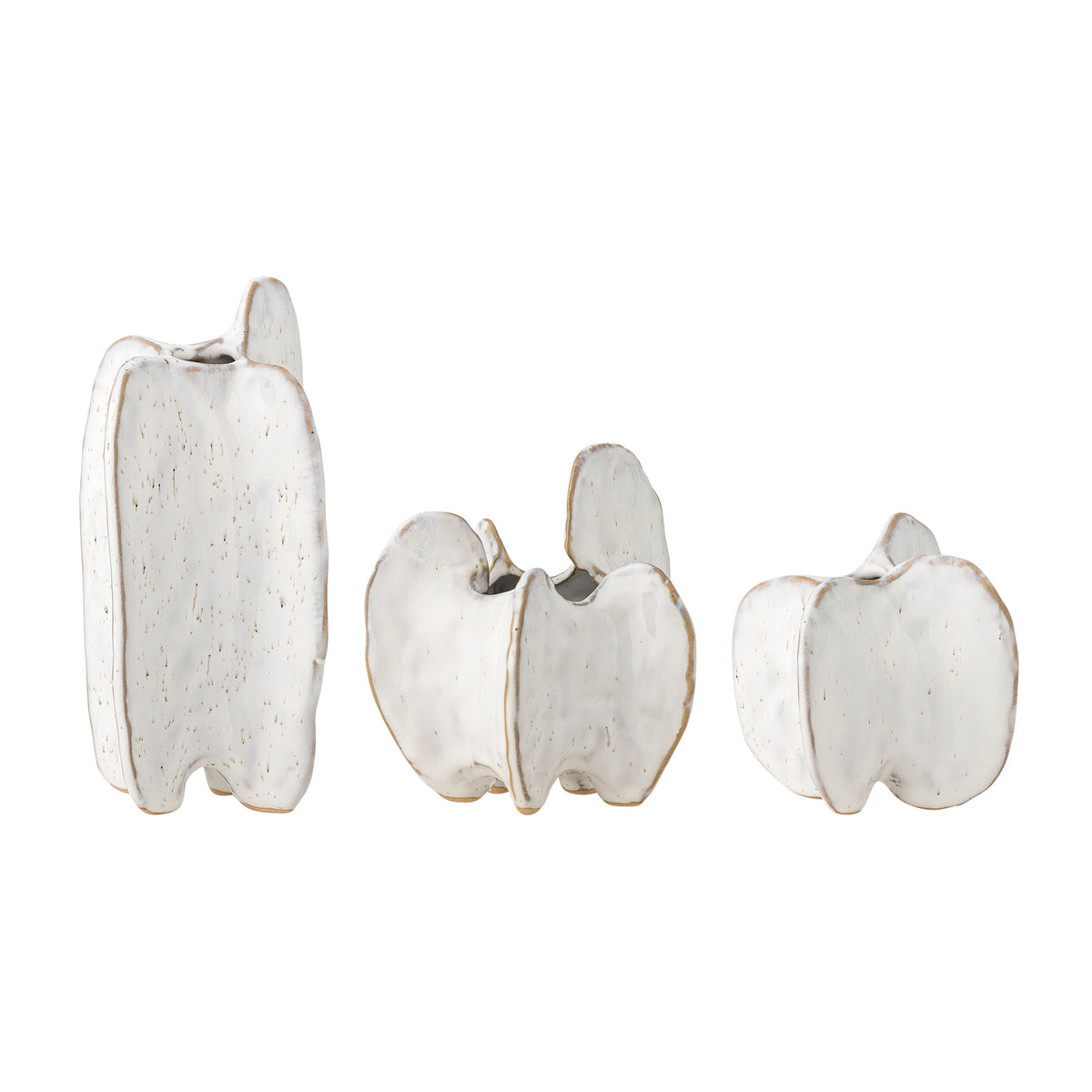 Jayce Vase, Weiss, Steingut in White präsentiert im Onlineshop von KAQTU Design AG. Vase ist von Bloomingville