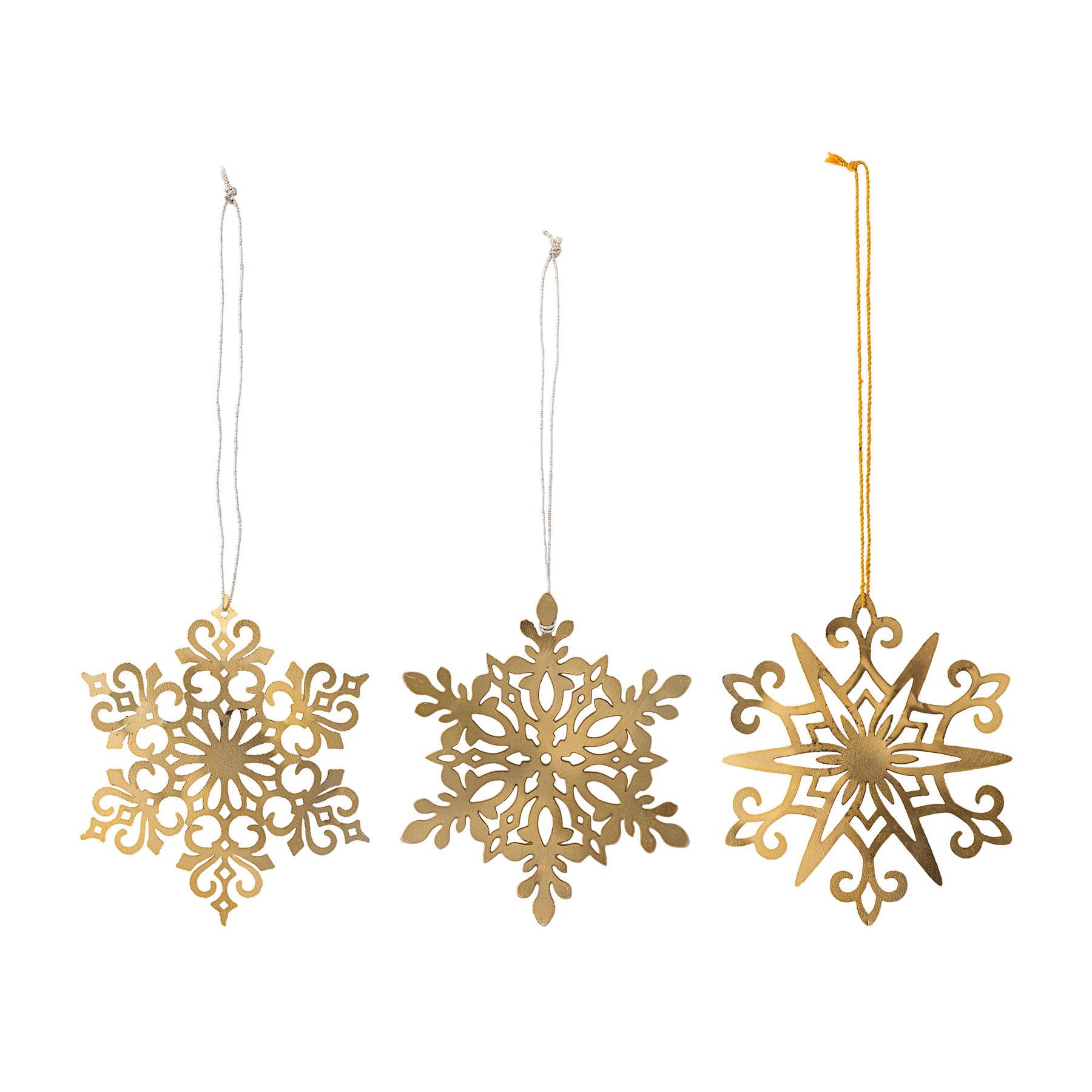 Mani Ornament, Gold, Metall in Gold präsentiert im Onlineshop von KAQTU Design AG. Ornament ist von Bloomingville