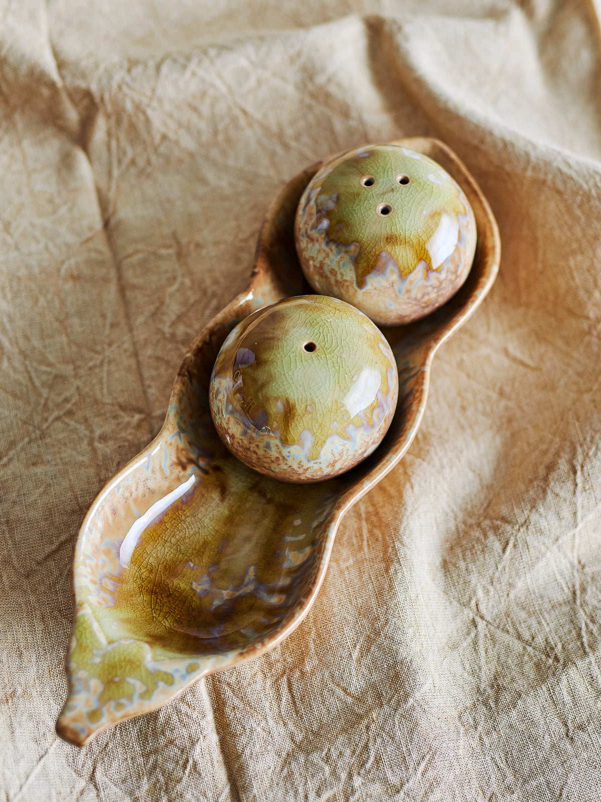 Kayo Salz- und Pfefferset, Grün, Steingut in Green präsentiert im Onlineshop von KAQTU Design AG. Salz & Pfeffer ist von Creative Collection