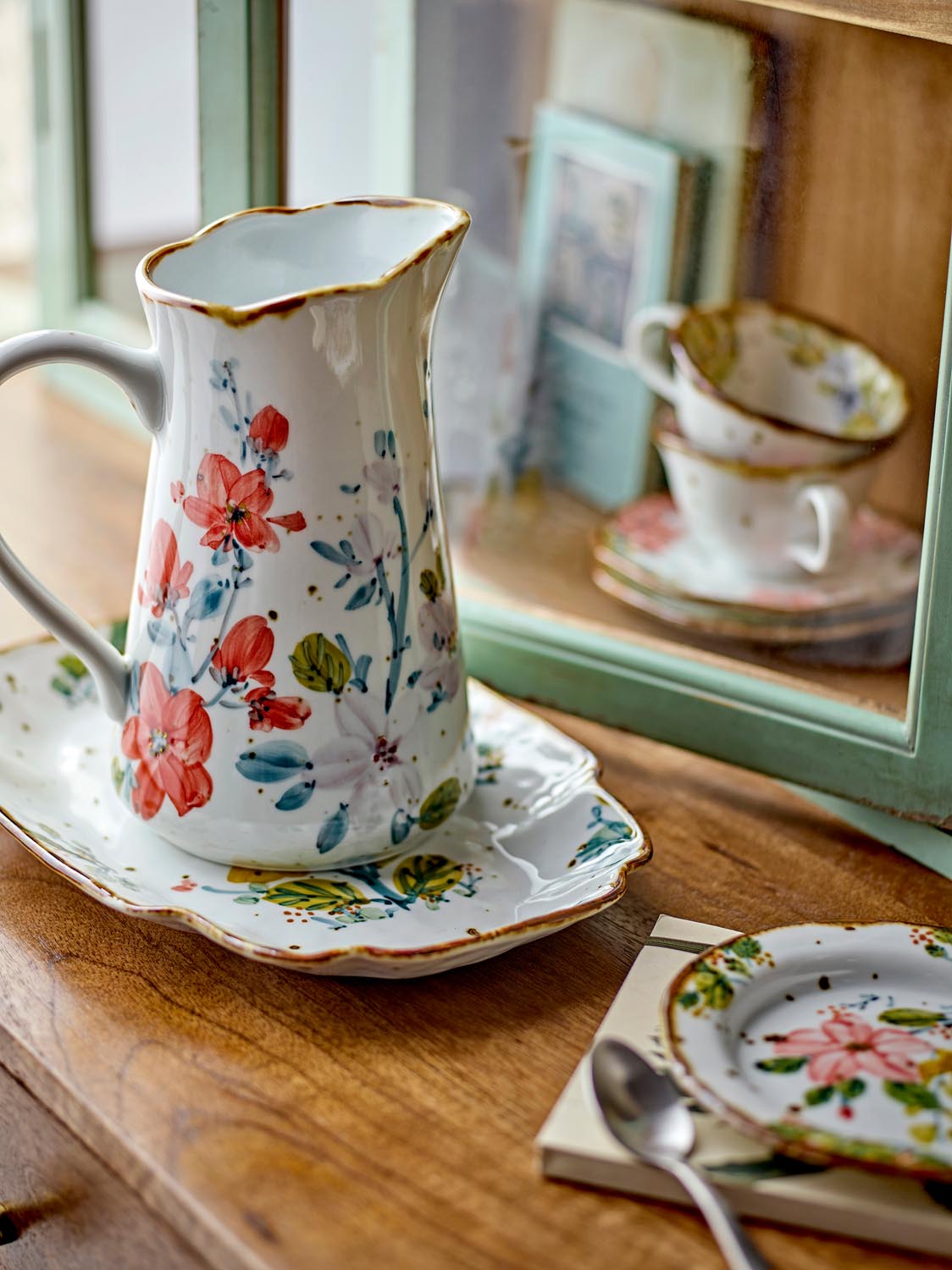 Savina Servierplatte, Bunt, Steingut in Multi präsentiert im Onlineshop von KAQTU Design AG. Käsezubehör ist von Creative Collection