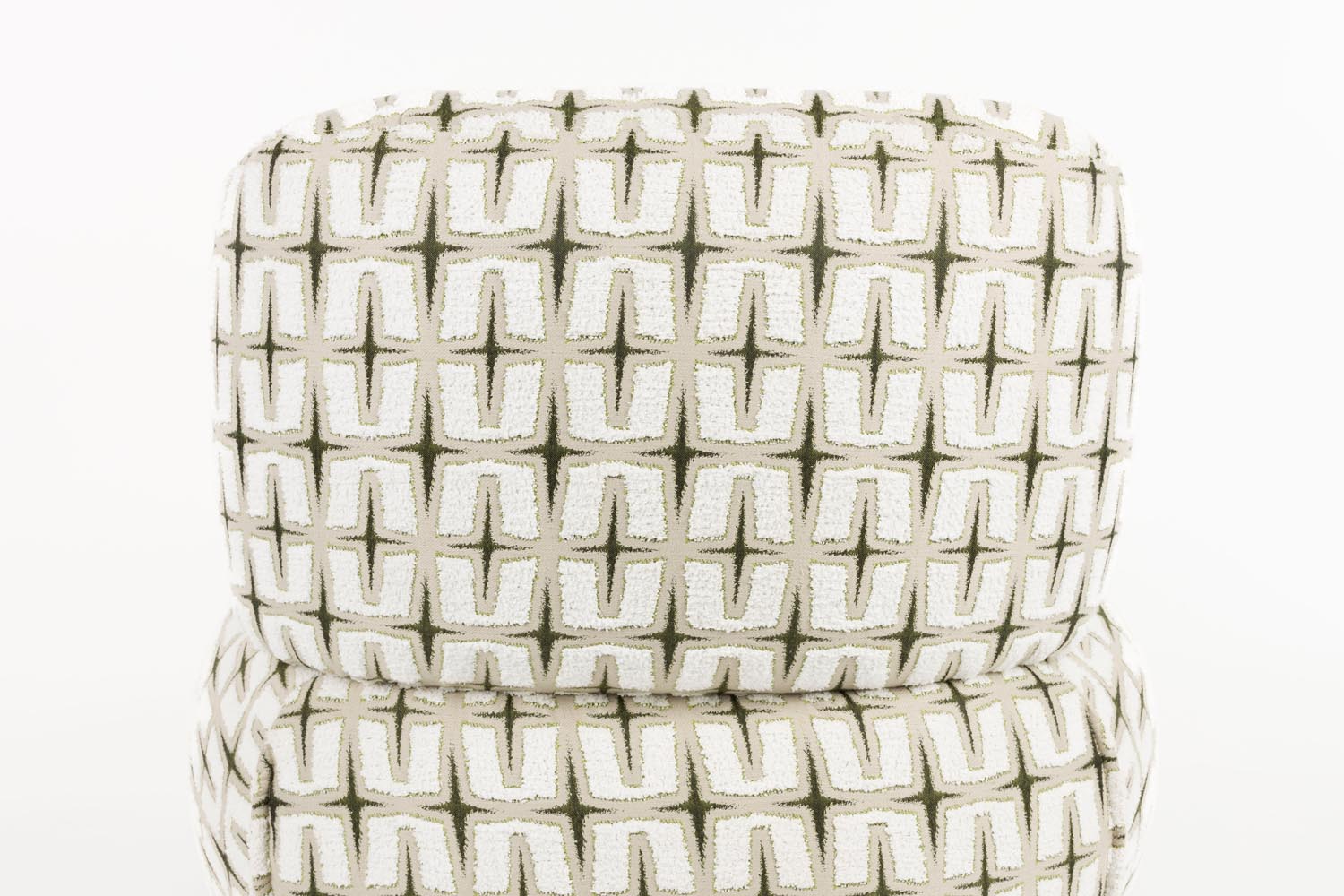 Lounge Stuhl Ritz Beige Green in Beige präsentiert im Onlineshop von KAQTU Design AG. Sessel ist von Bold Monkey