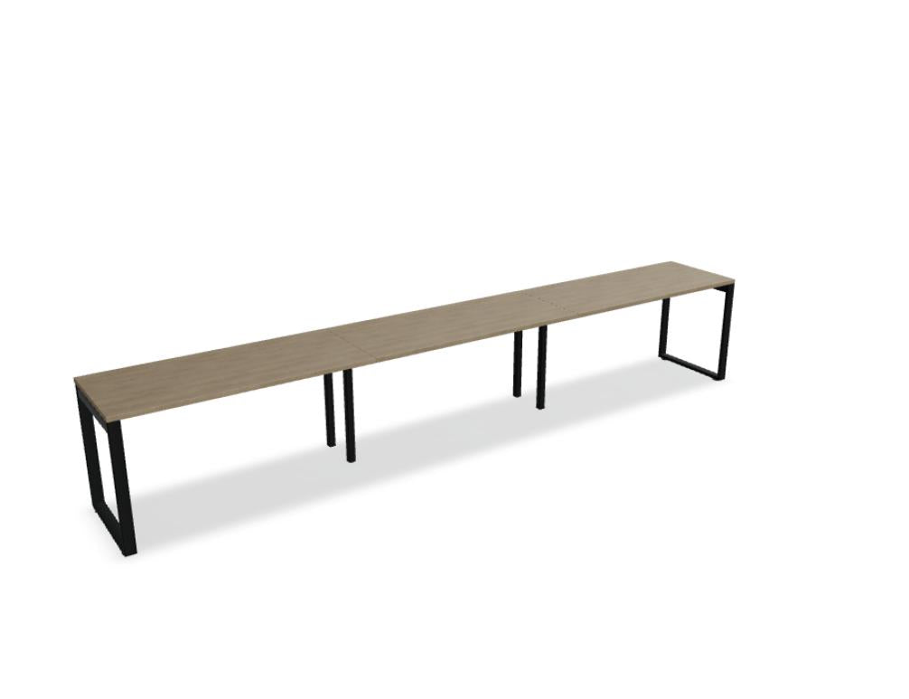 Ogi Q BOQ14E3 - Schreibtisch in Honigeiche präsentiert im Onlineshop von KAQTU Design AG. Schreibtisch ist von Mdd