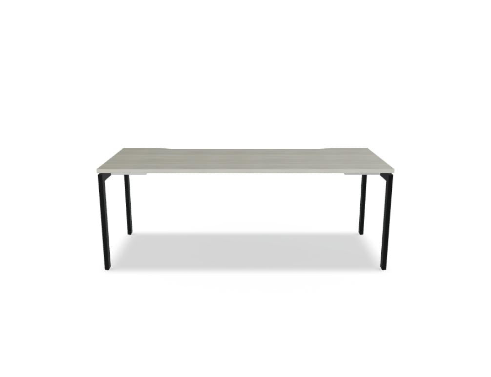 Ogi U BOU27 - Schreibtisch in Honigeiche präsentiert im Onlineshop von KAQTU Design AG. Schreibtisch ist von Mdd