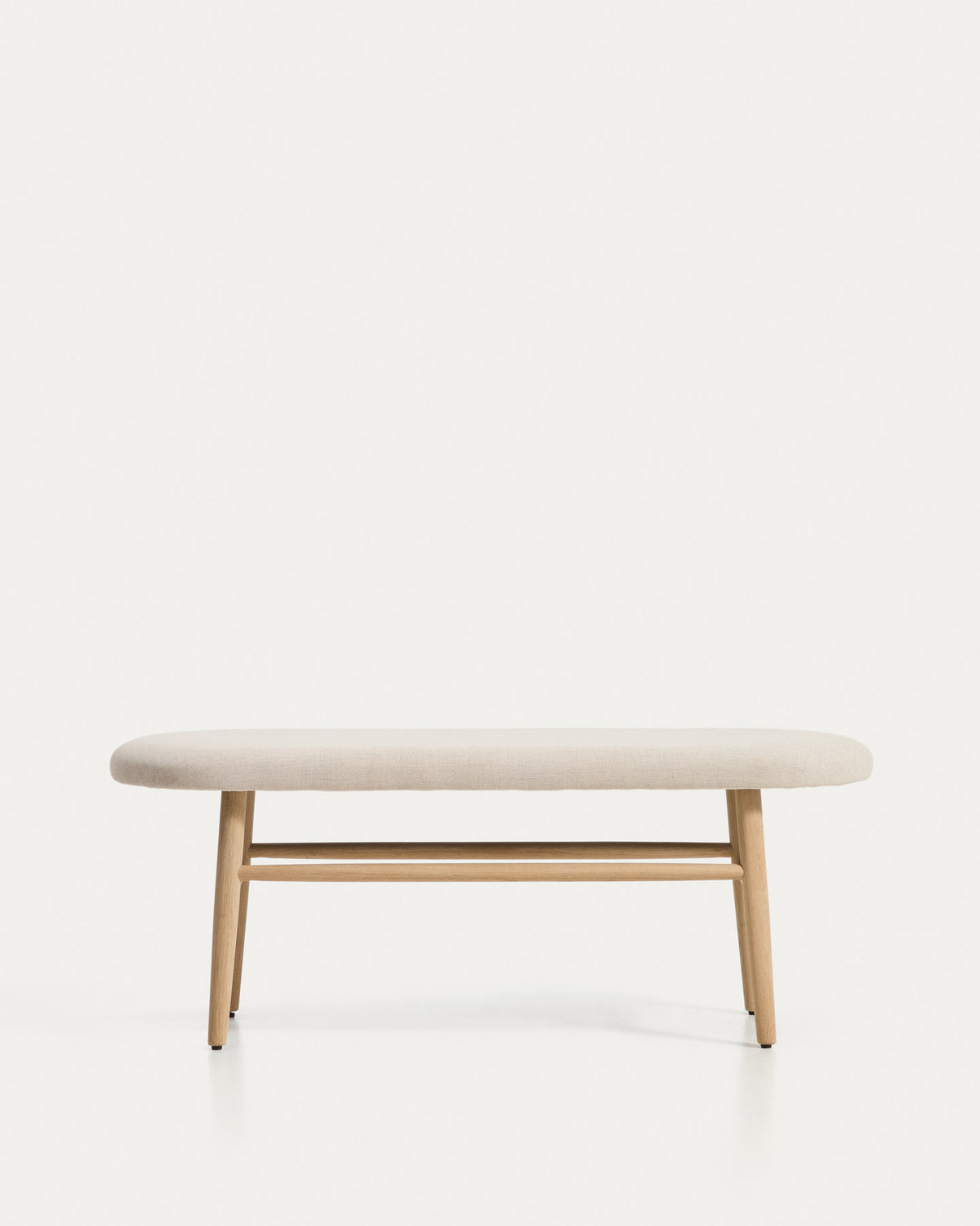 Bank Helda in beiger Chenille und massivem Eichenholz, FSC Mix Credit, 122 cm in Beige präsentiert im Onlineshop von KAQTU Design AG. Sitzbank ist von Kave Home